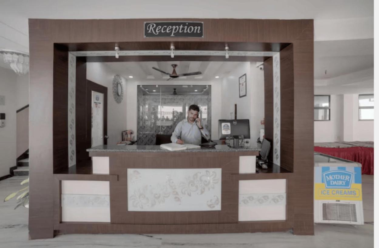 Asian Inn, Nagpur
