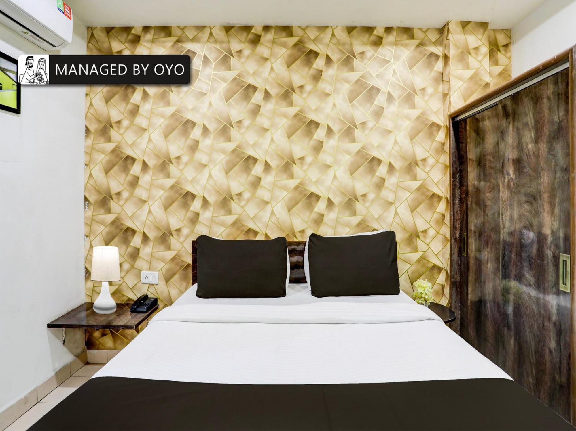 Super Collection O Hingna Road Hotel 4*