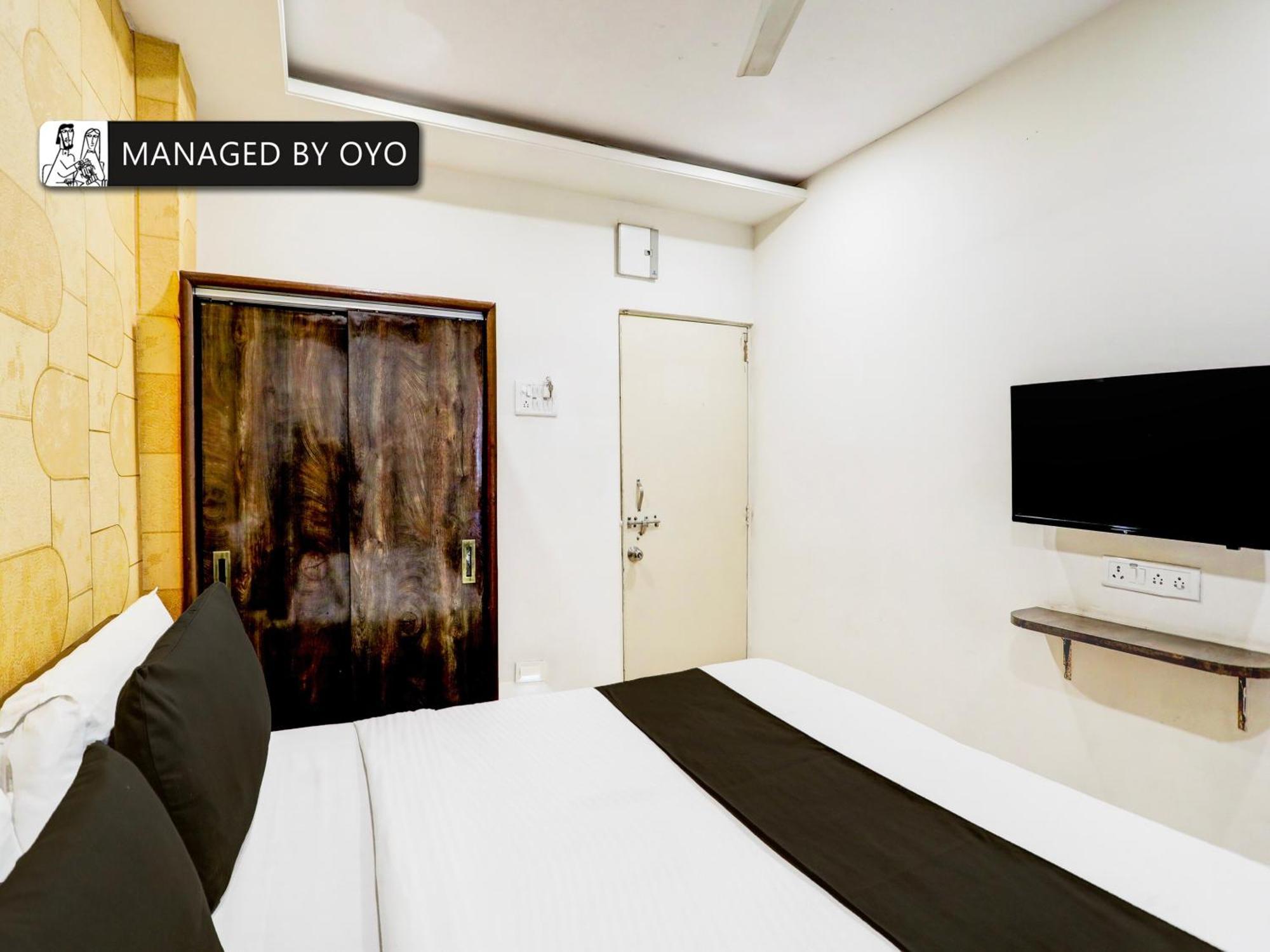 Hotel Super Collection O Hingna Road 4*