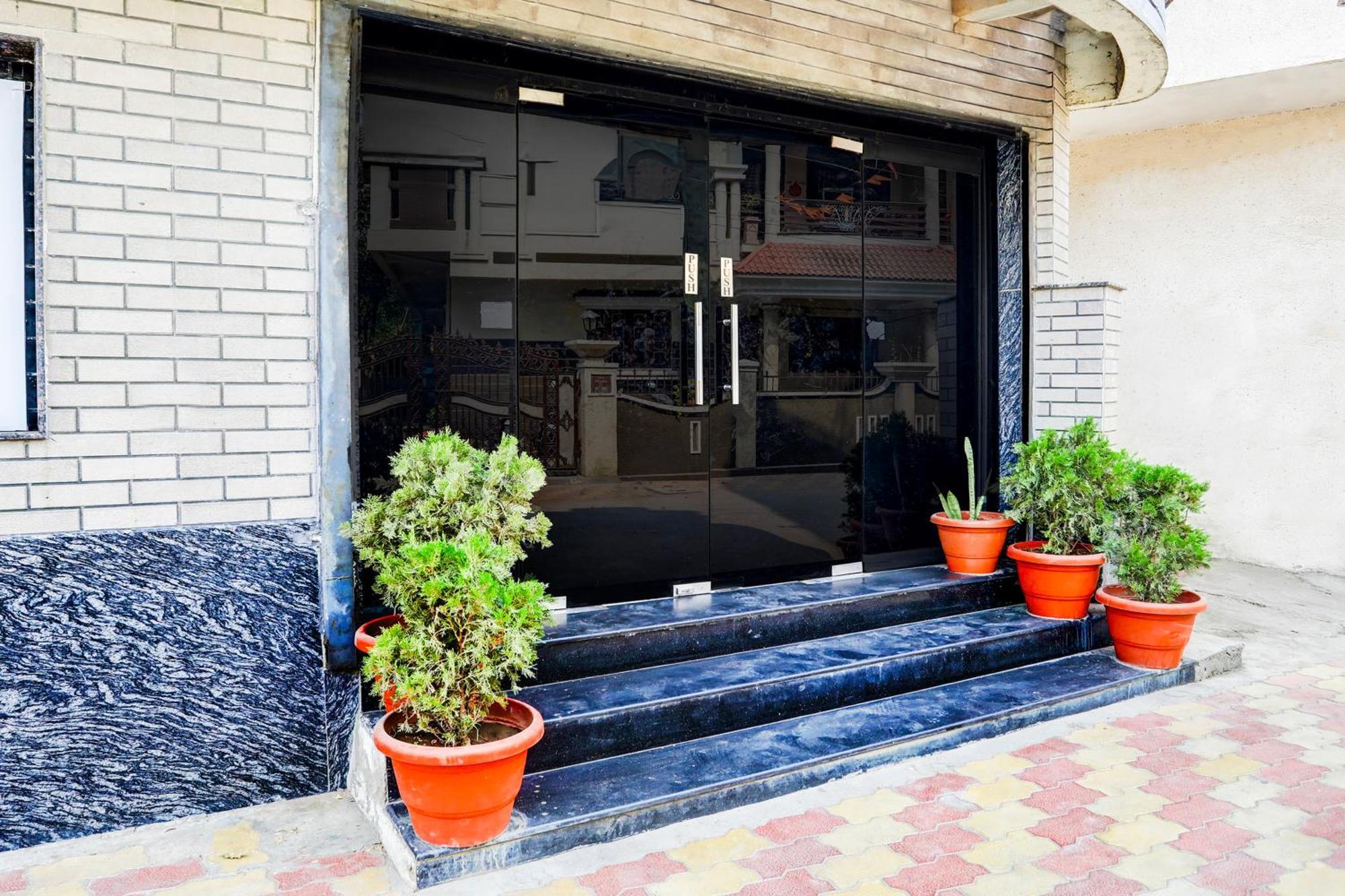 Hotel Super Collection O Hingna Road