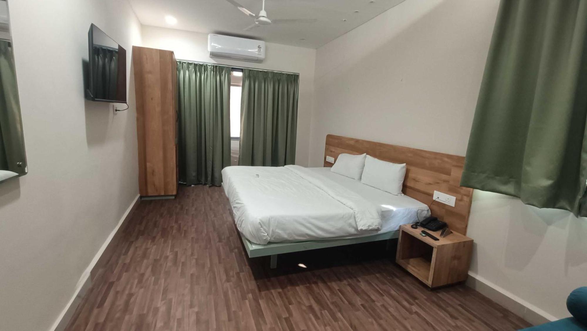 Hotel O Petal 3*