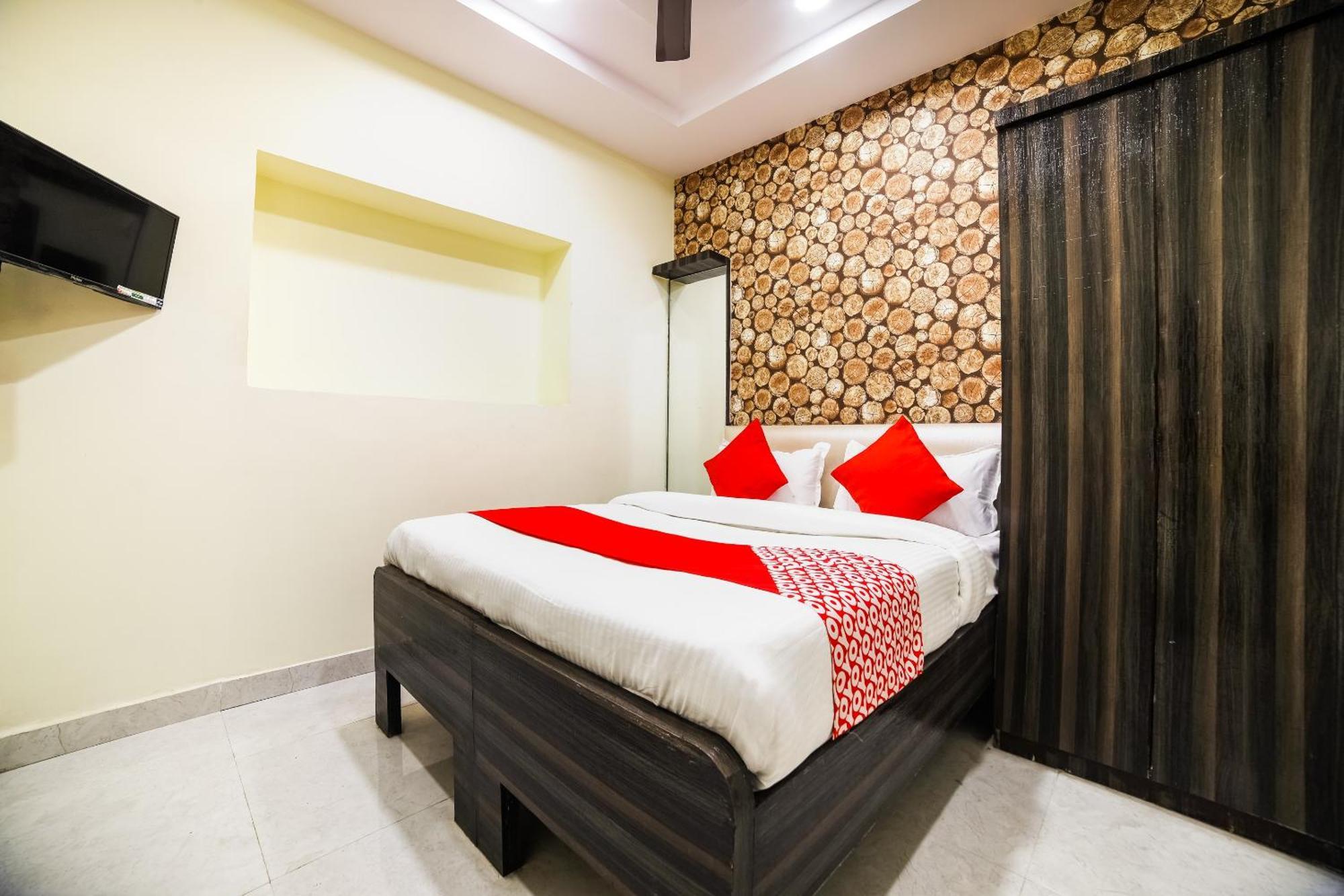 O Sonali Hotel
