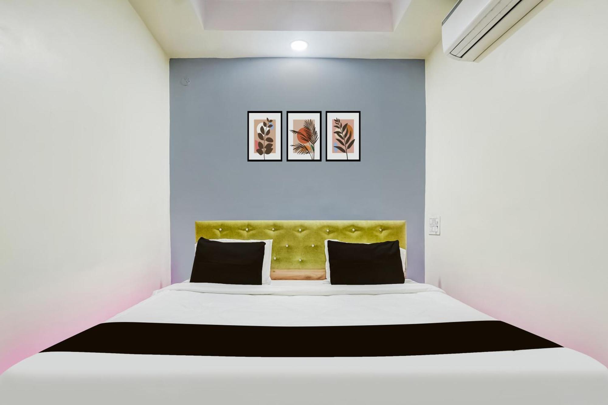 Hotel O R C Continental Nagpur