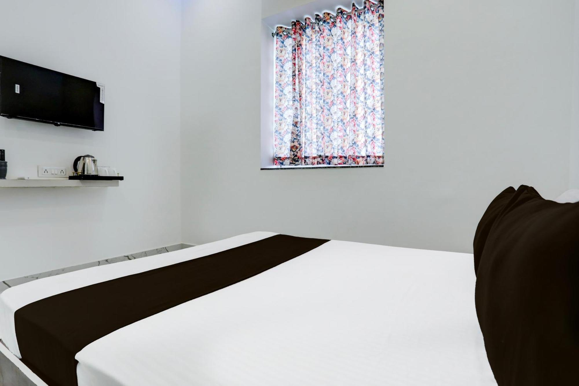 Hotel O Nabh And 3*