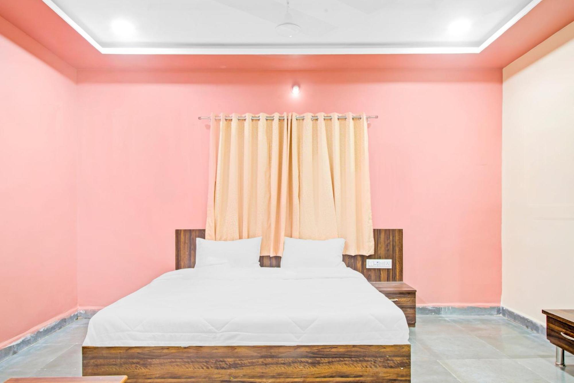 Hotel O Patil