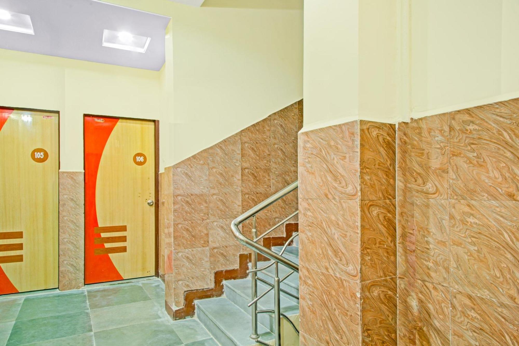 O Patil Hotel