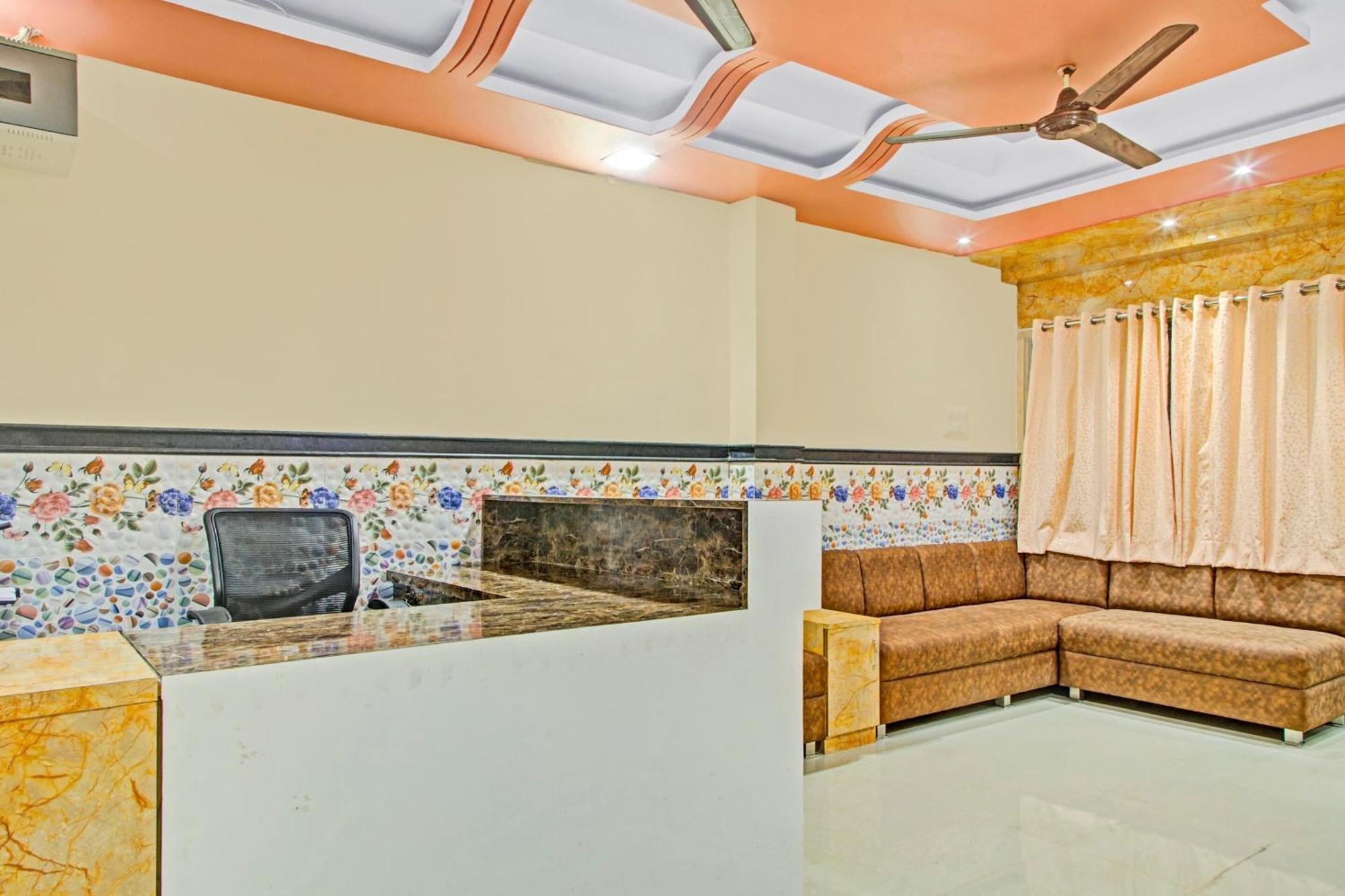 O Patil Hotel 3*