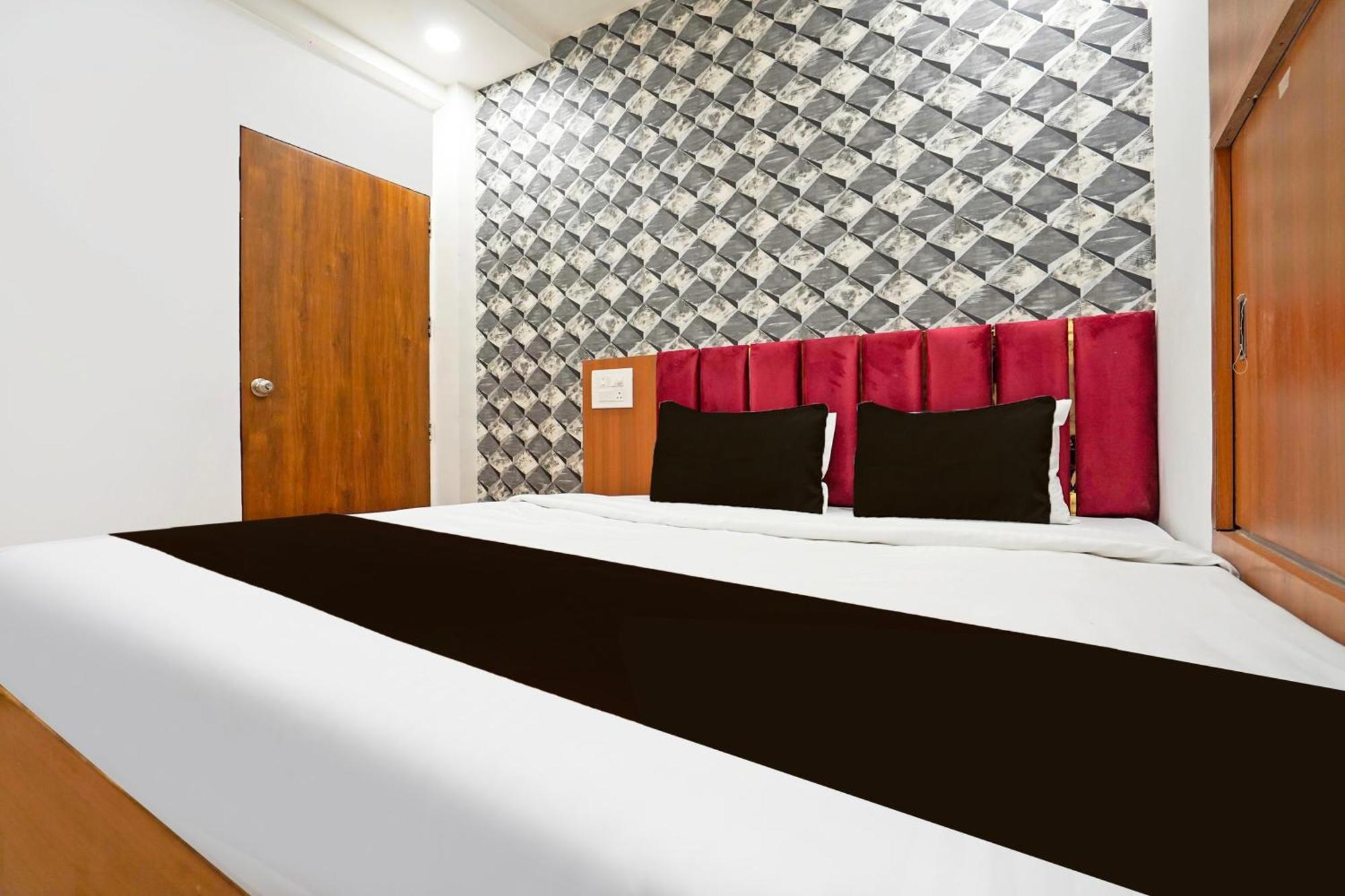 O Sunshine Hotel