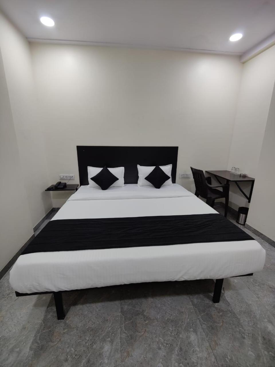 Star Light Hotel Nagpur
