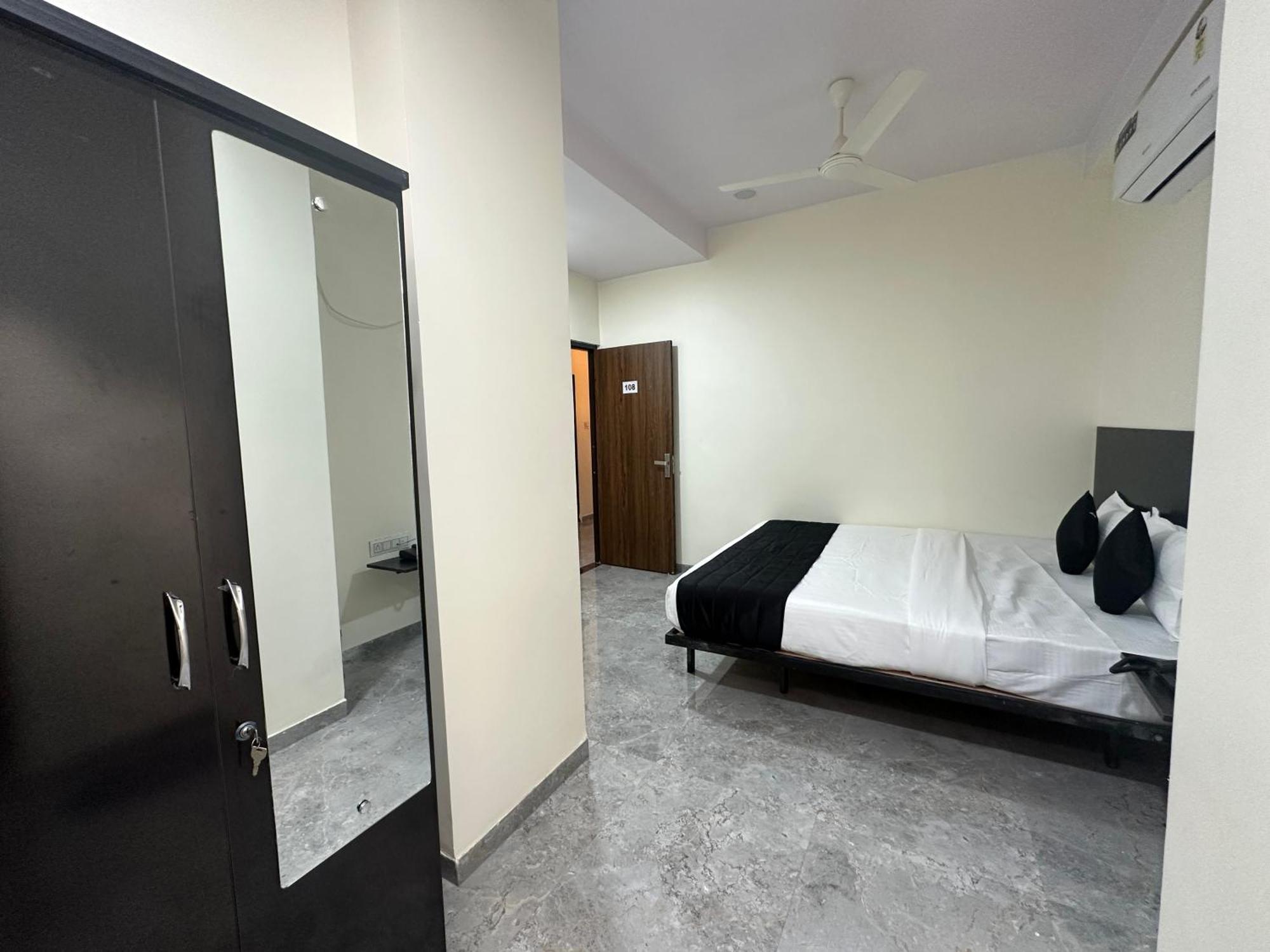 Star Light Hotel Nagpur