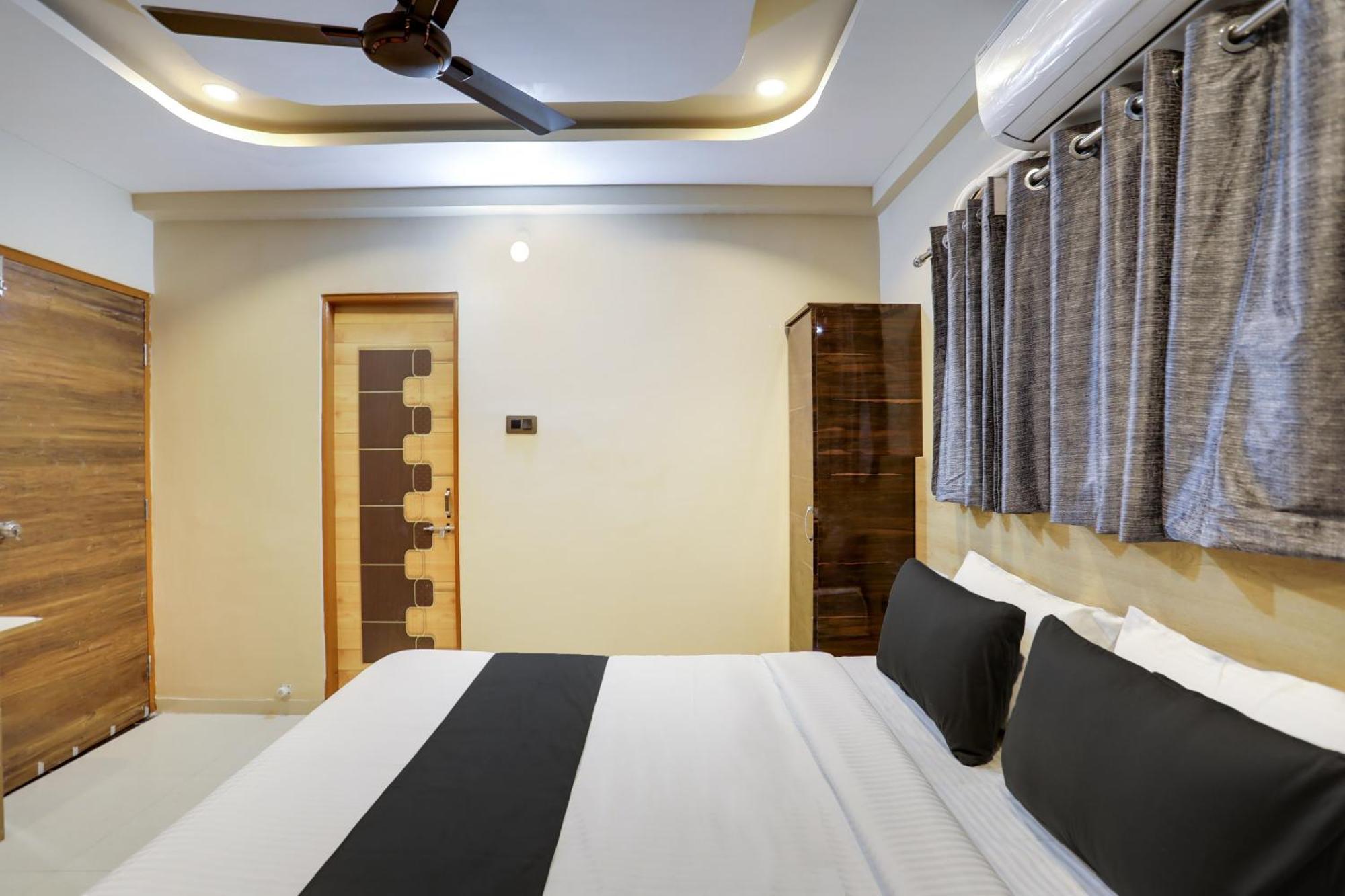 Hotel O D K Patil
