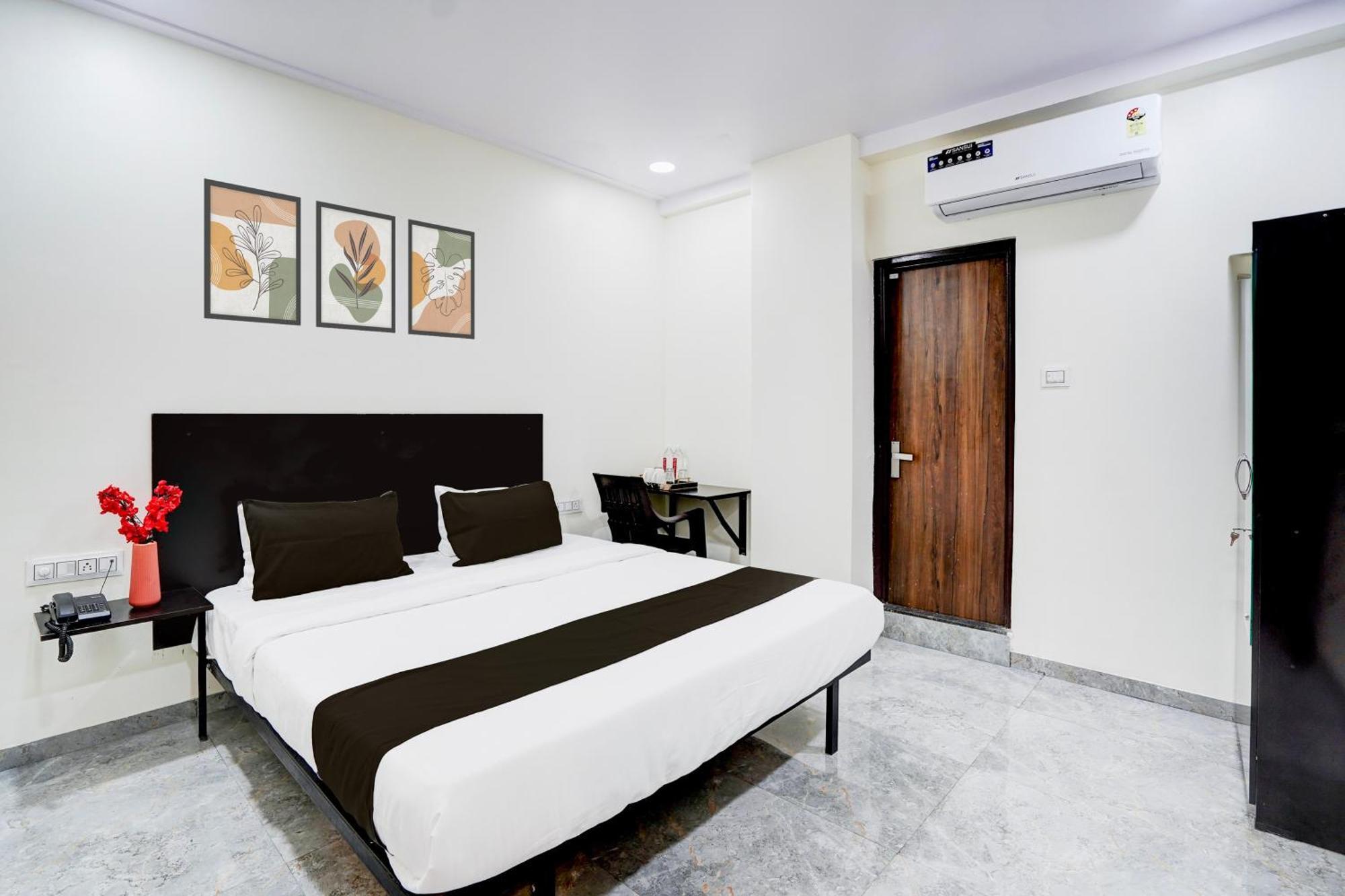 O Star Light 3* Nagpur