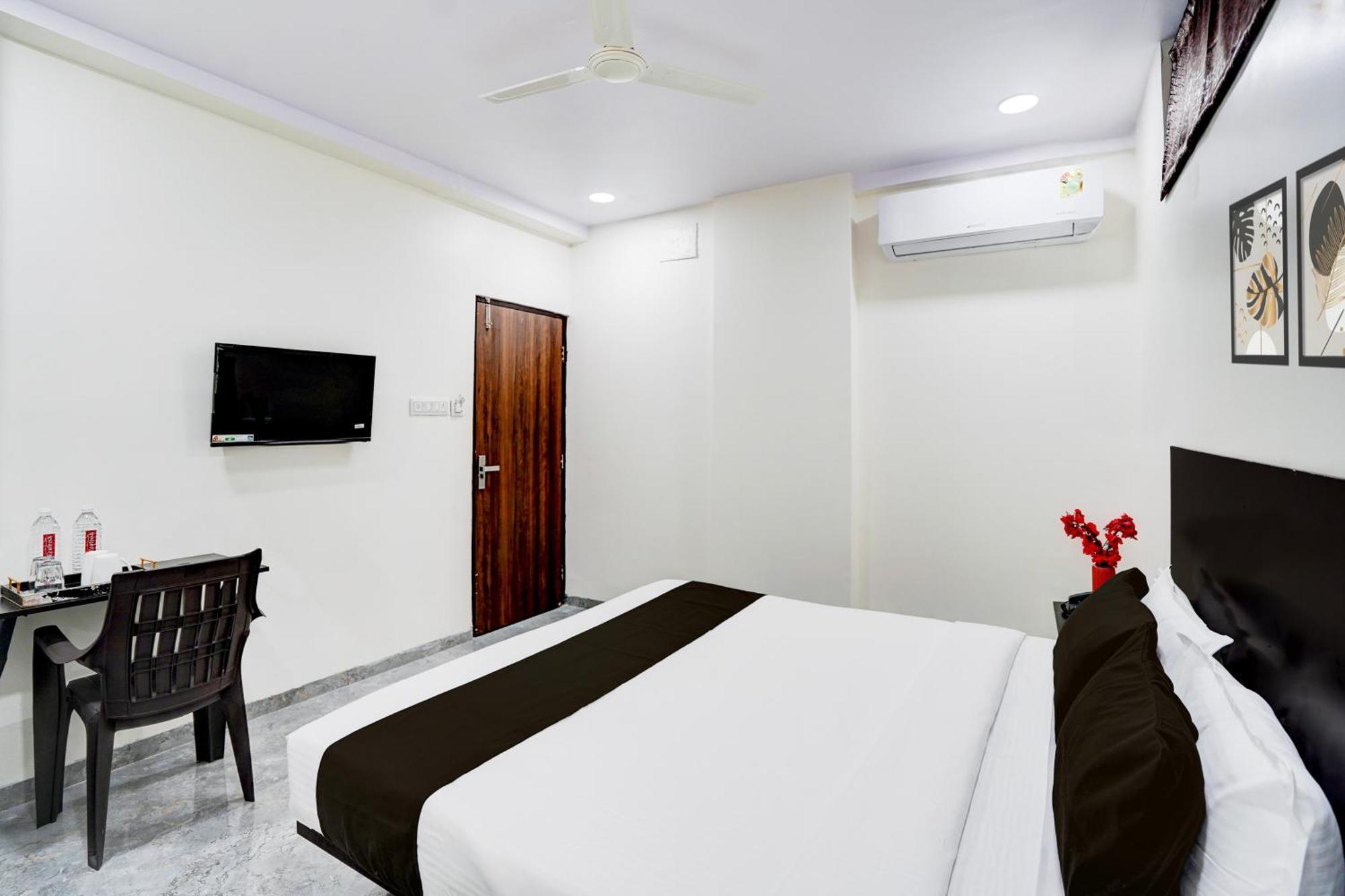 Hotel O Star Light 3*