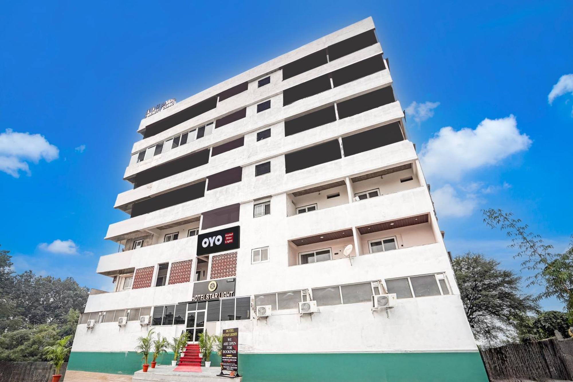 O Star Light Hotel 3*