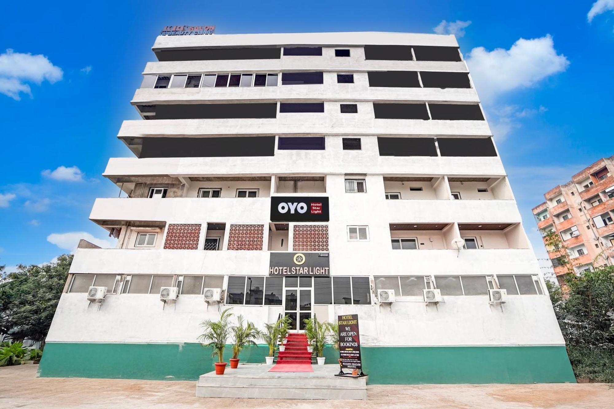 Hotel O Star Light Nagpur