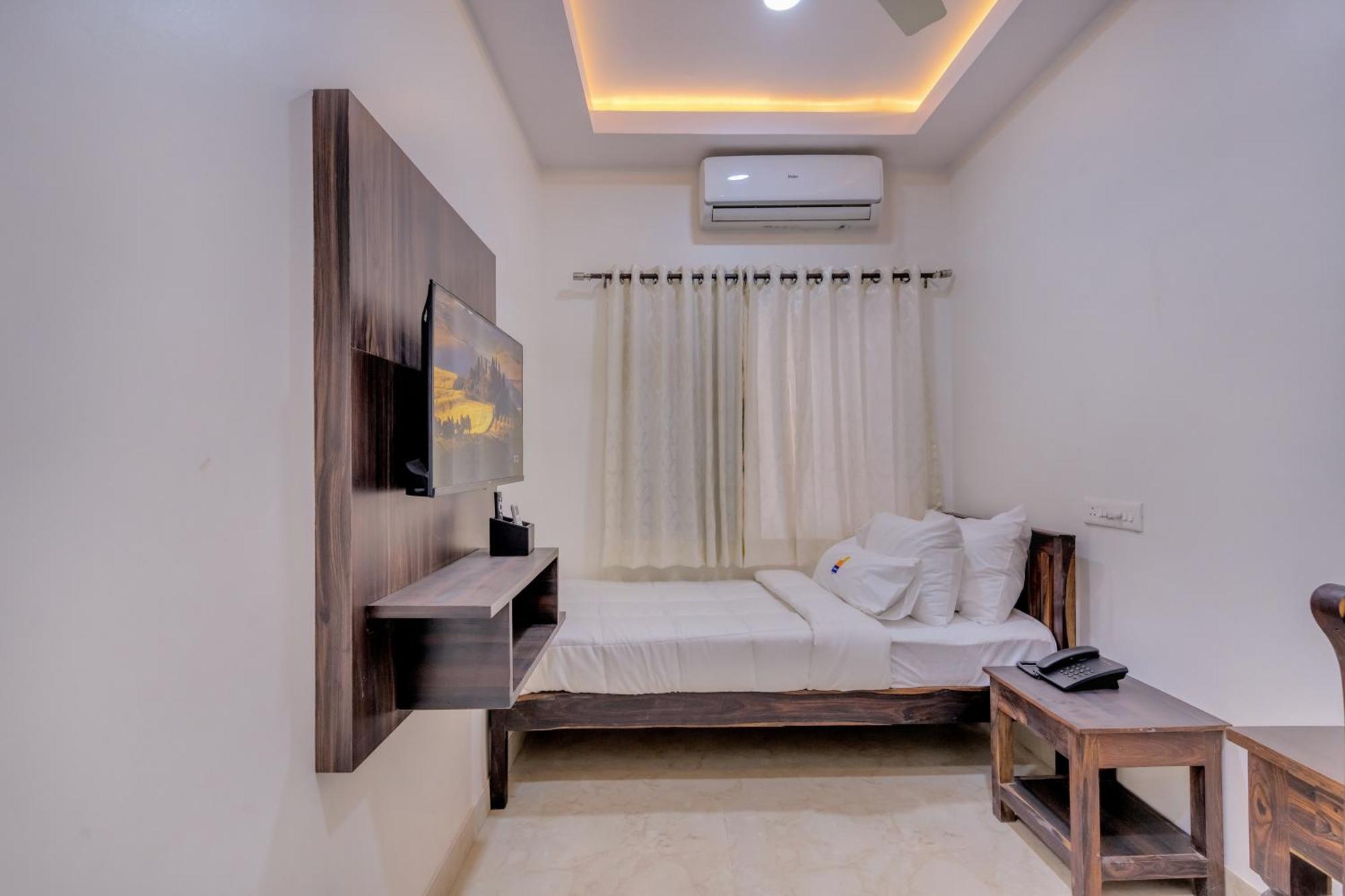 Myspace Shree Vaibhav Hotel 3*