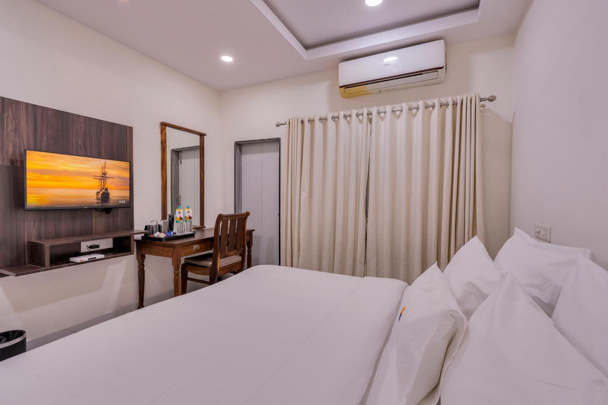 Hotel Myspace Shree Vaibhav 3*