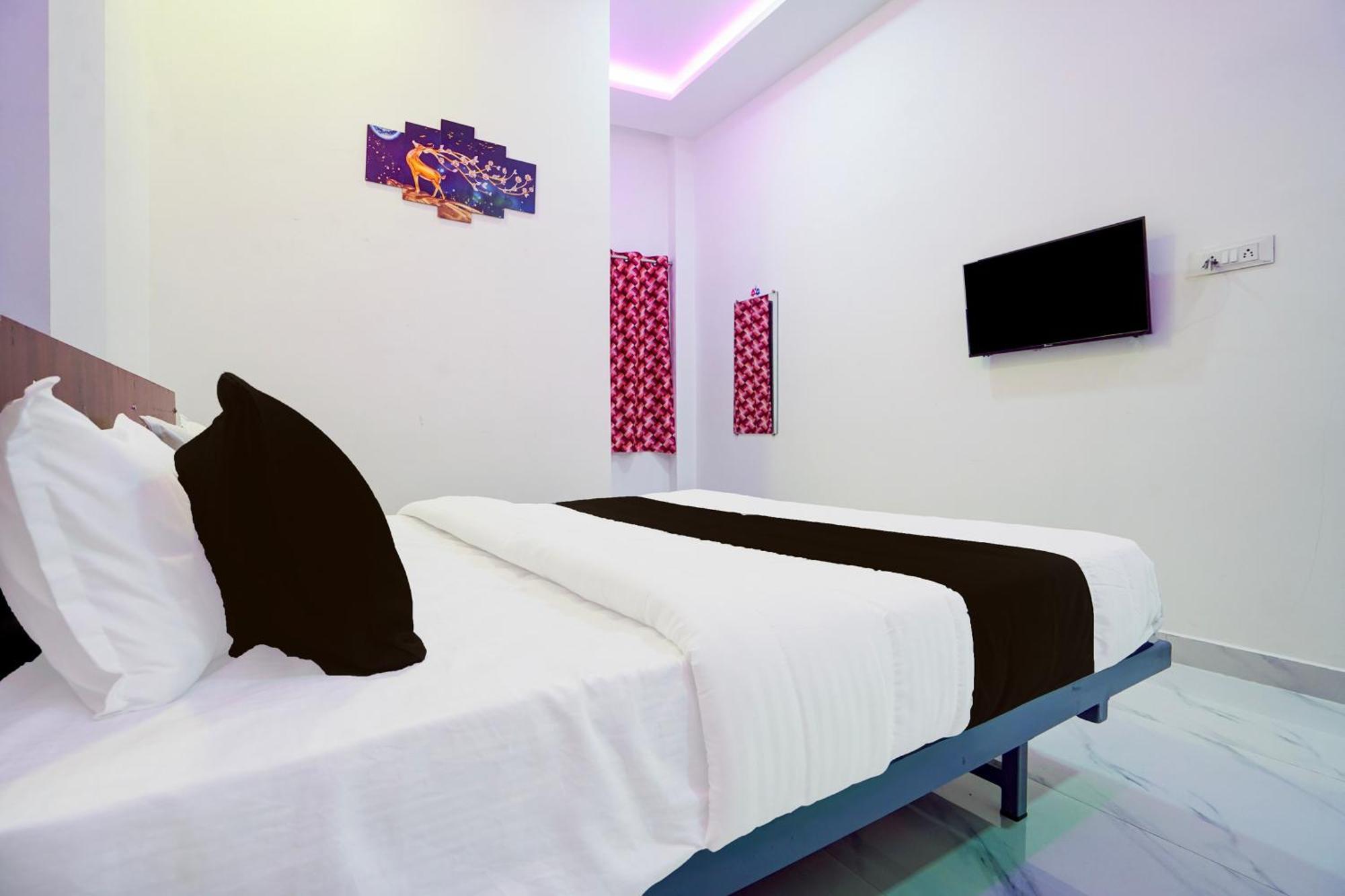 O Hybrid Hotel 4*