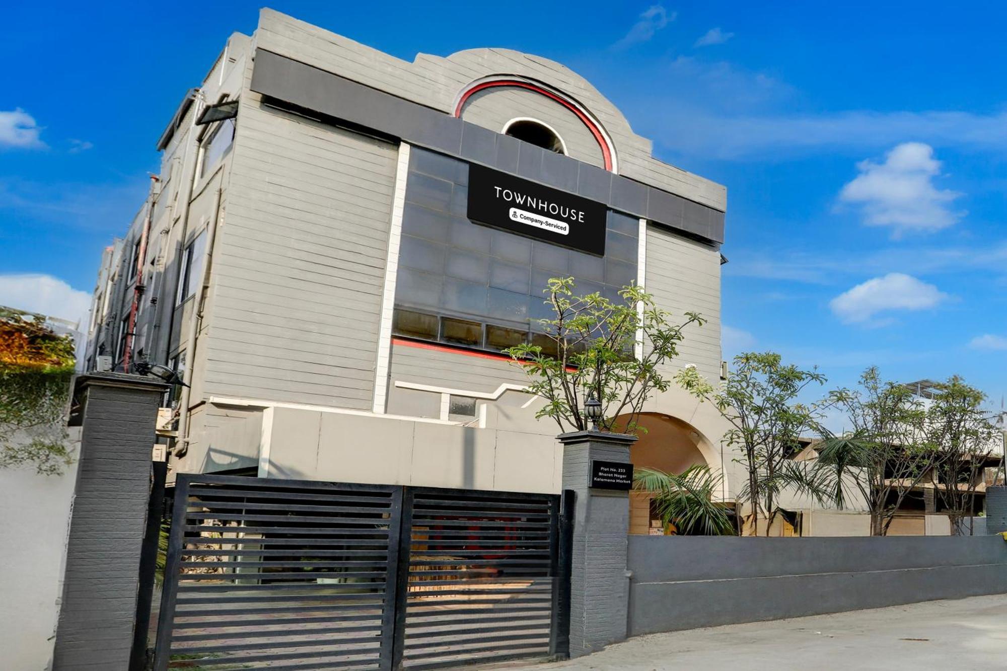 Super Townhouse Kalmana