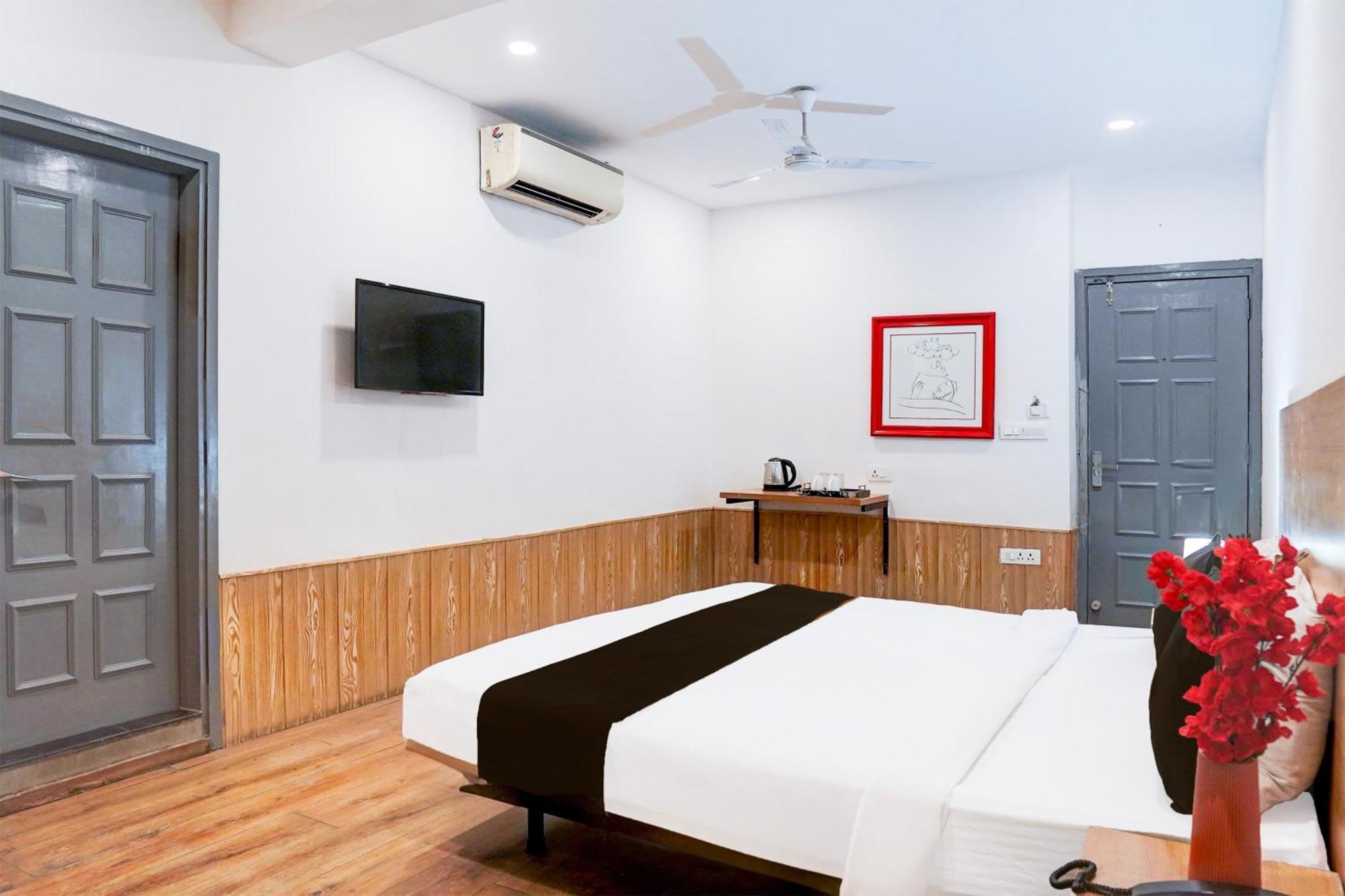 Hotel Super Townhouse Railway Station