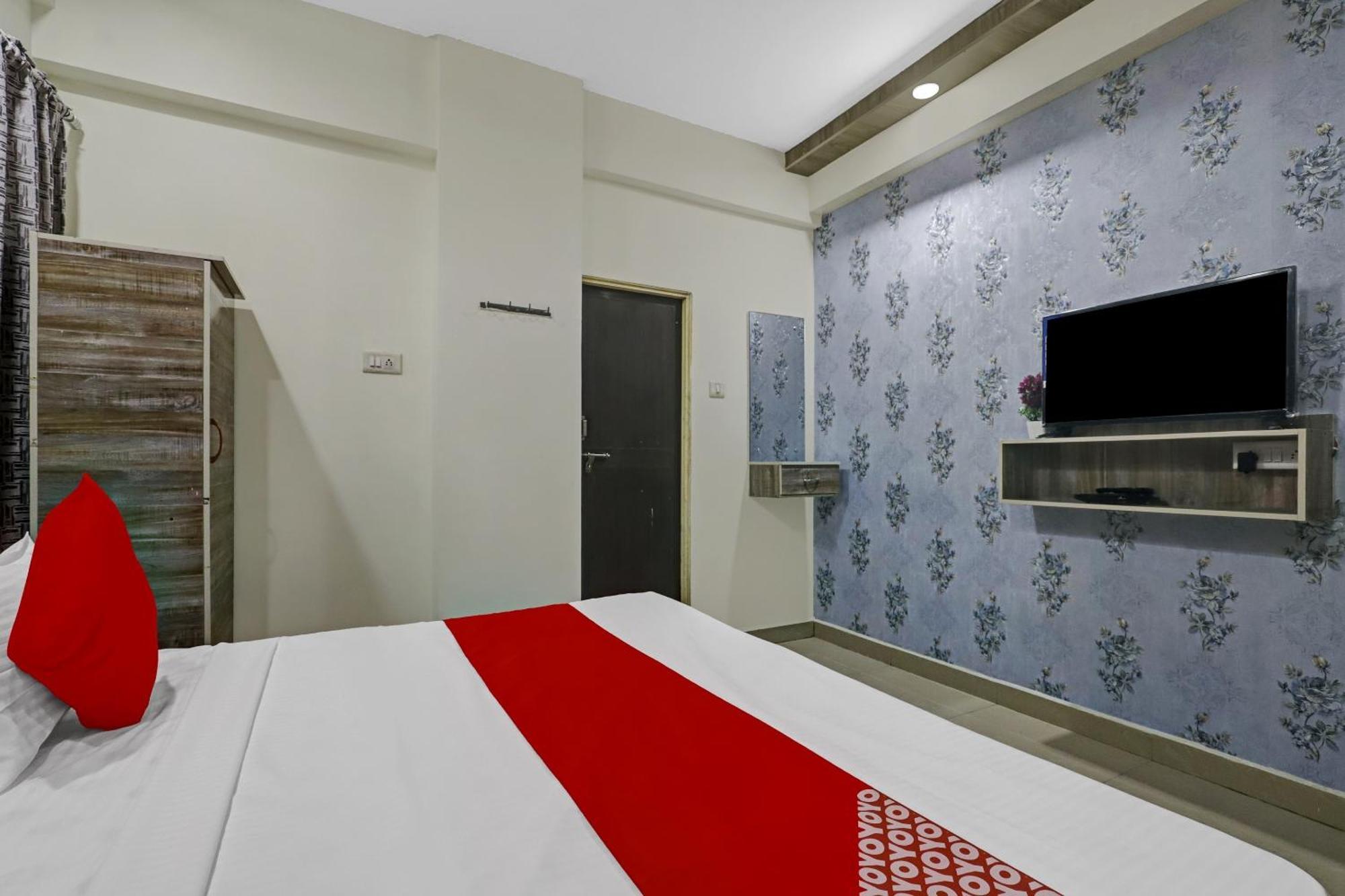 O Royal Royal Hotel 3*