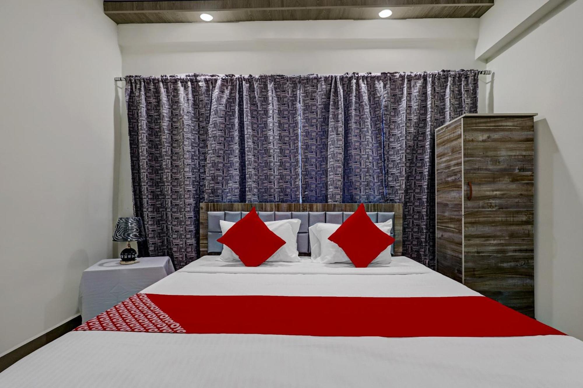 O Royal Royal Hotel Nagpur