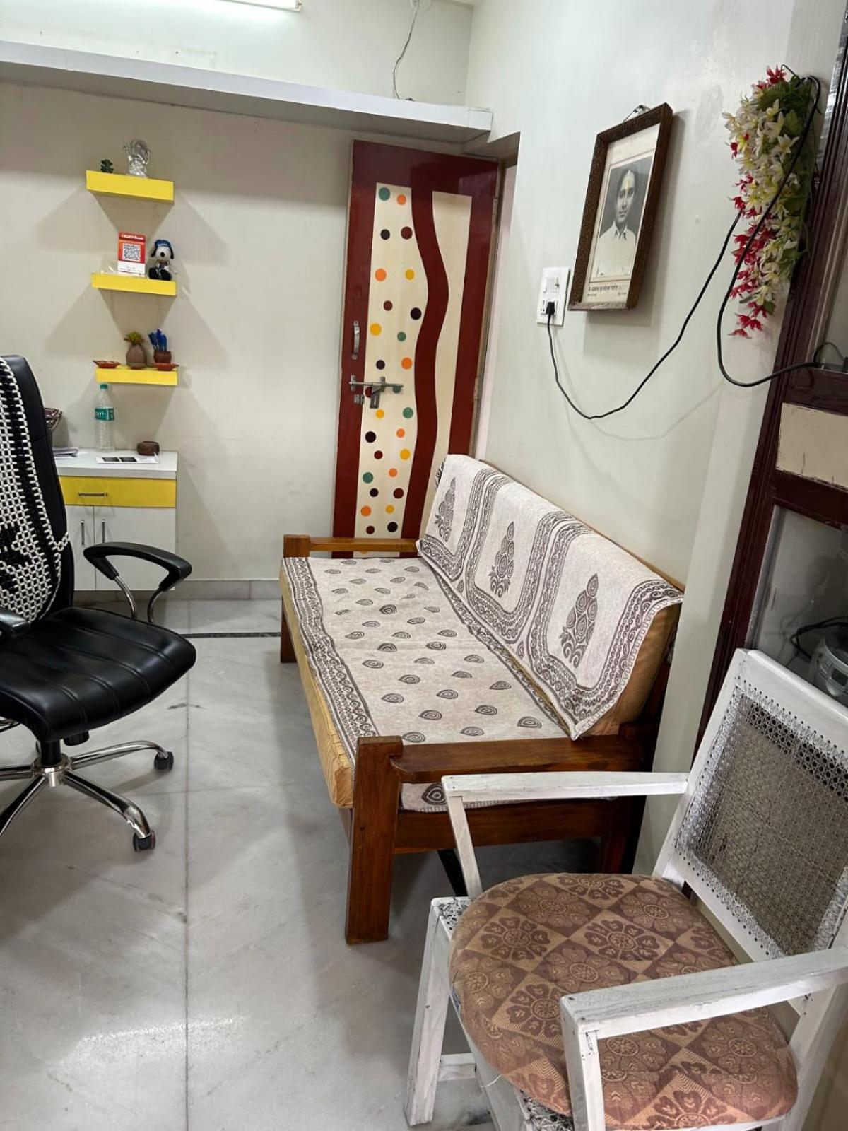 Villa 2bhk Chandra Jyoti Nit Garden *