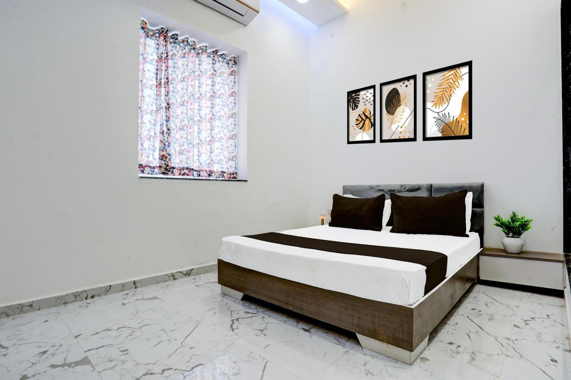 Hotel O Nabh And