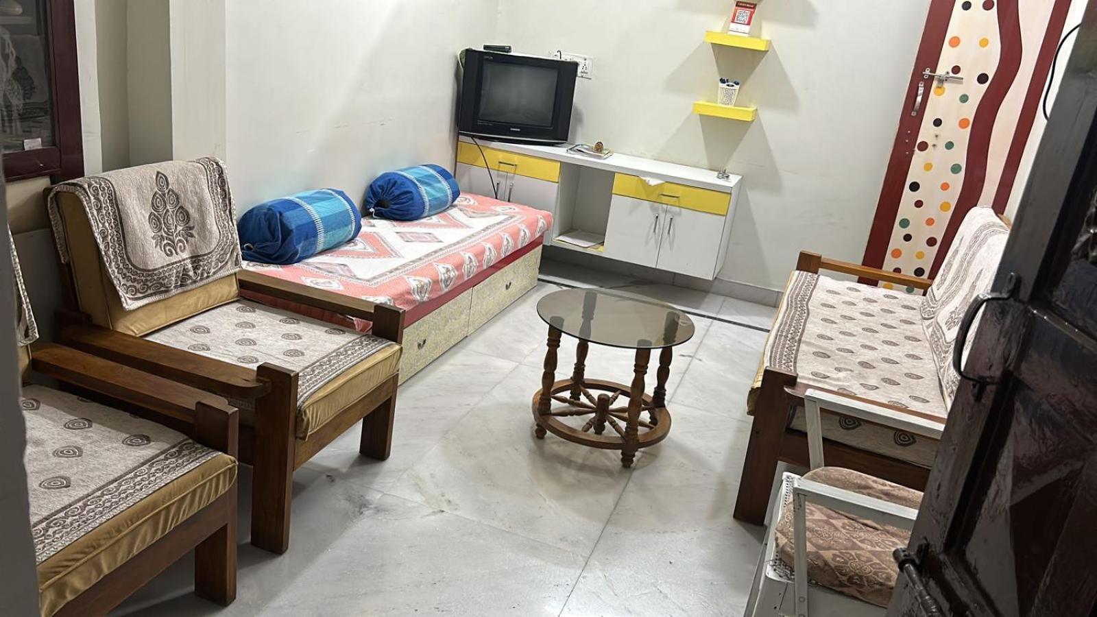Villa 2bhk Chandra Jyoti Nit Garden *