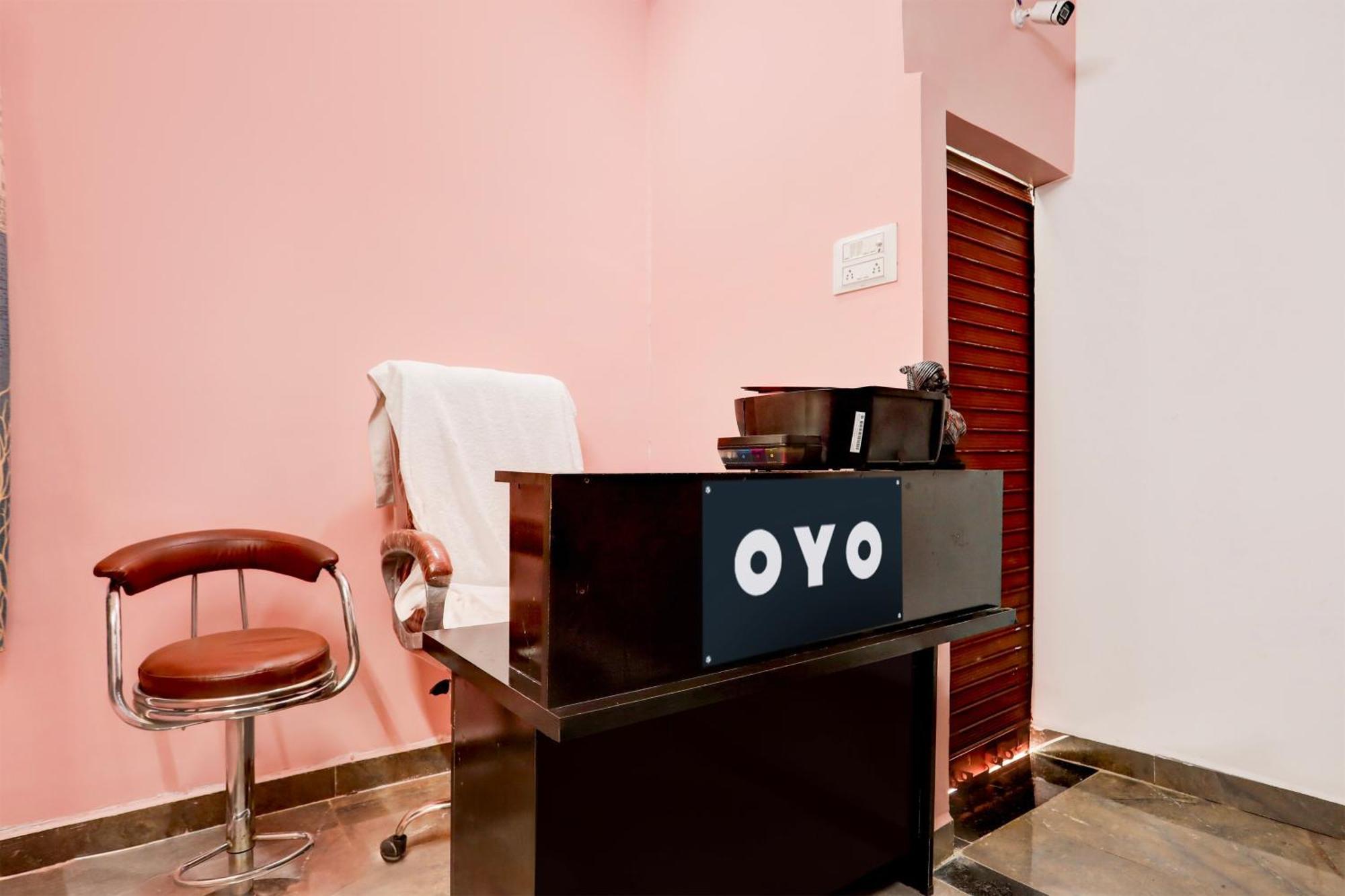 Hotel O Basera Nagpur