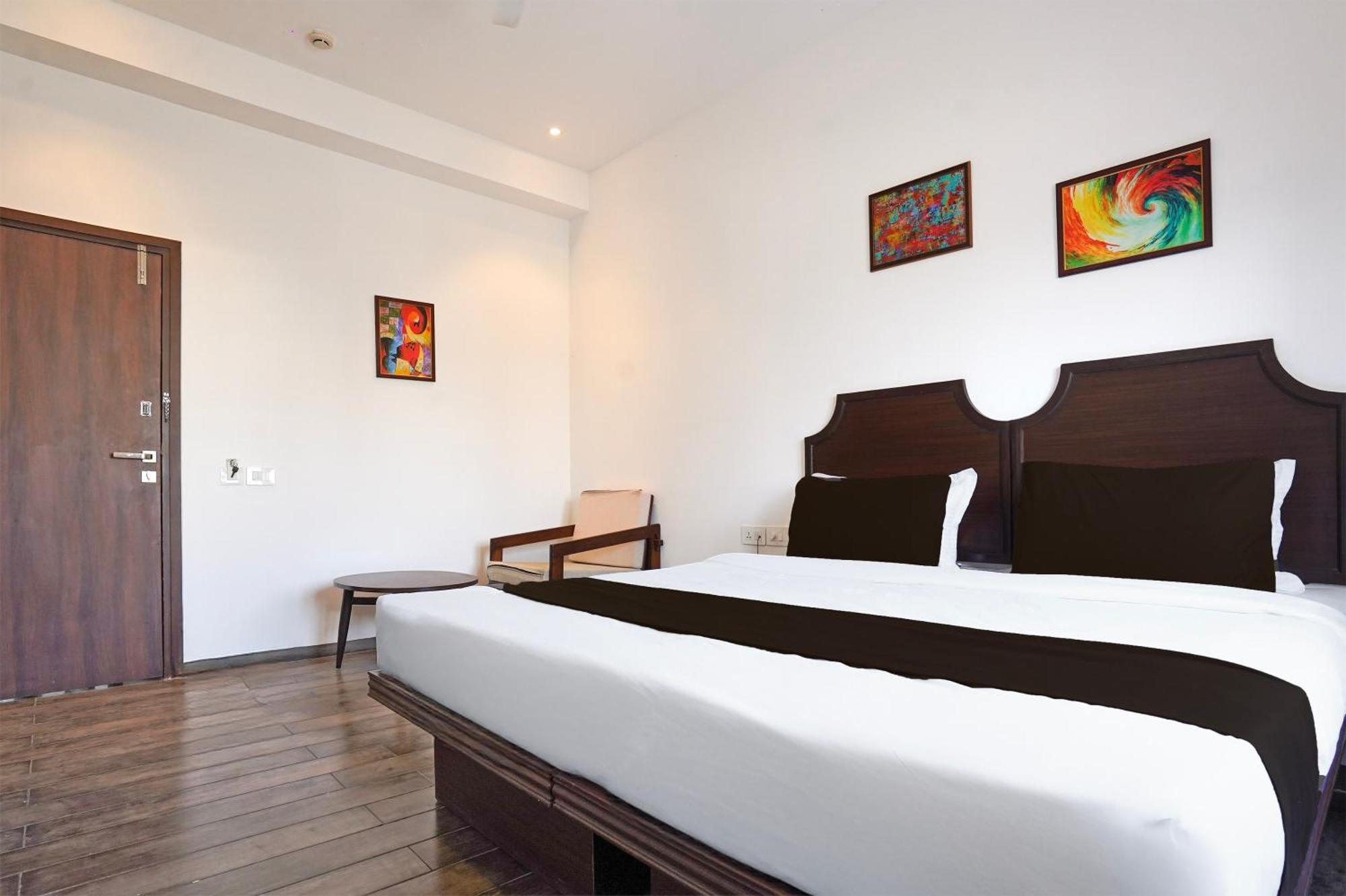 Super Townhouse Bazar Road Ramdaspeth 3*