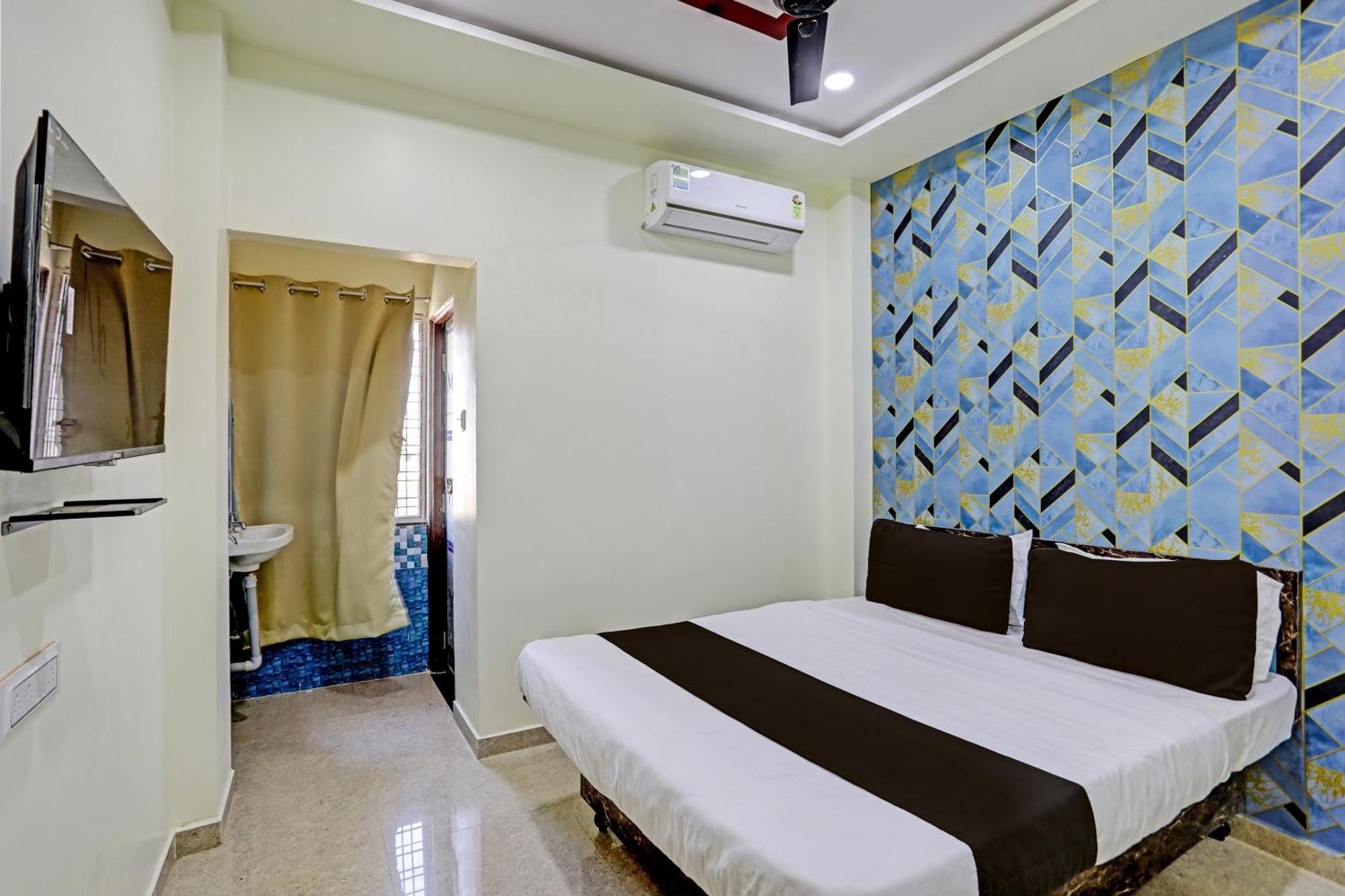 Hotel O P S Nagpur