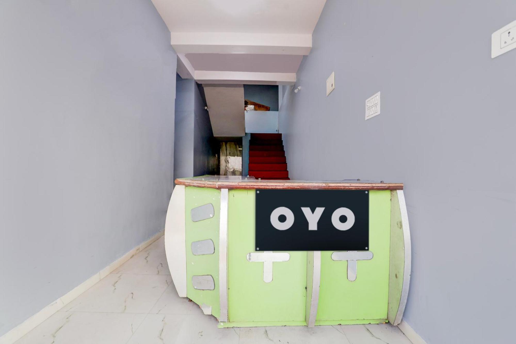 Hotel Spot On Khandekar And Restaurant