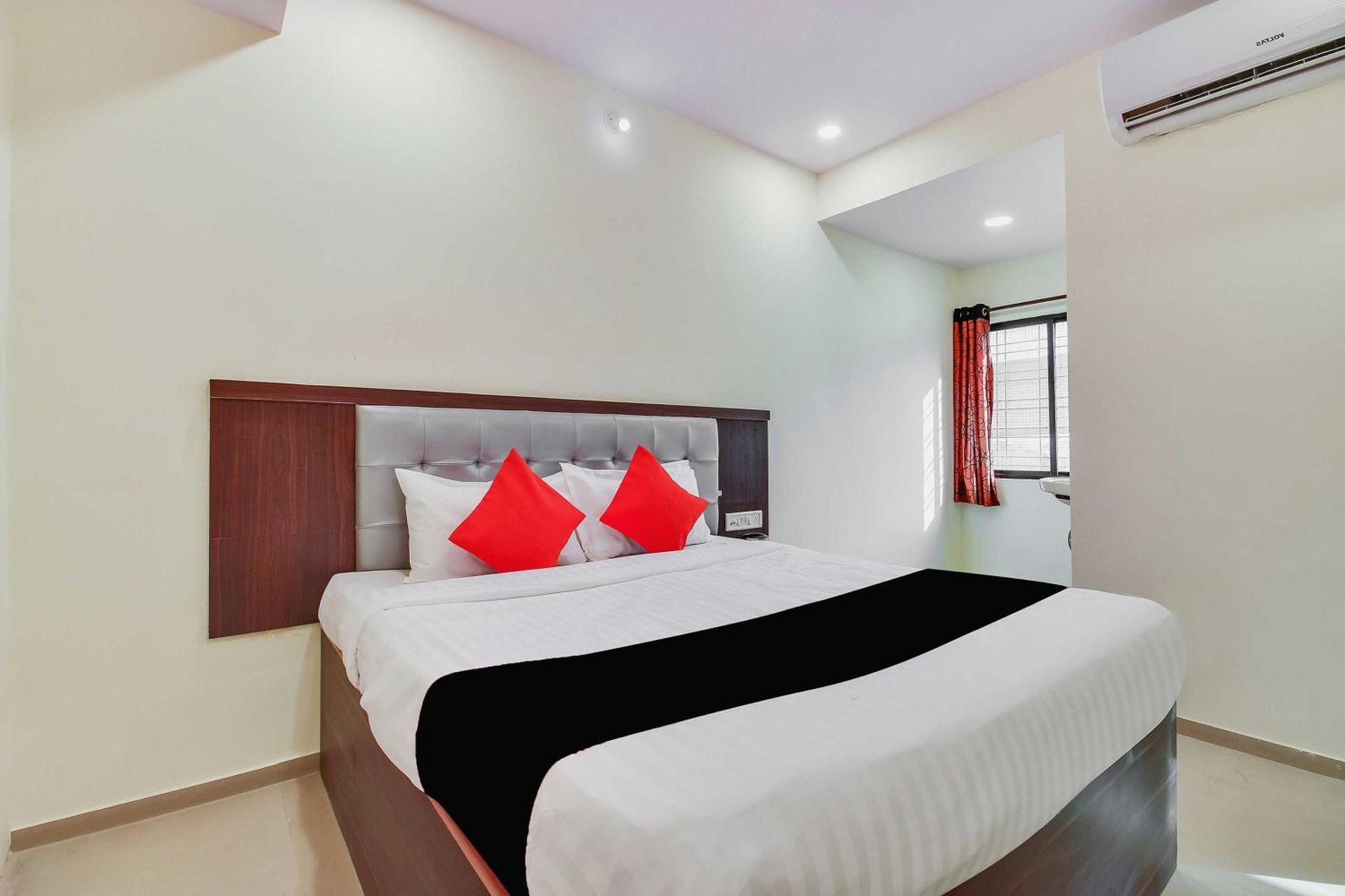 Hotel O View 3*