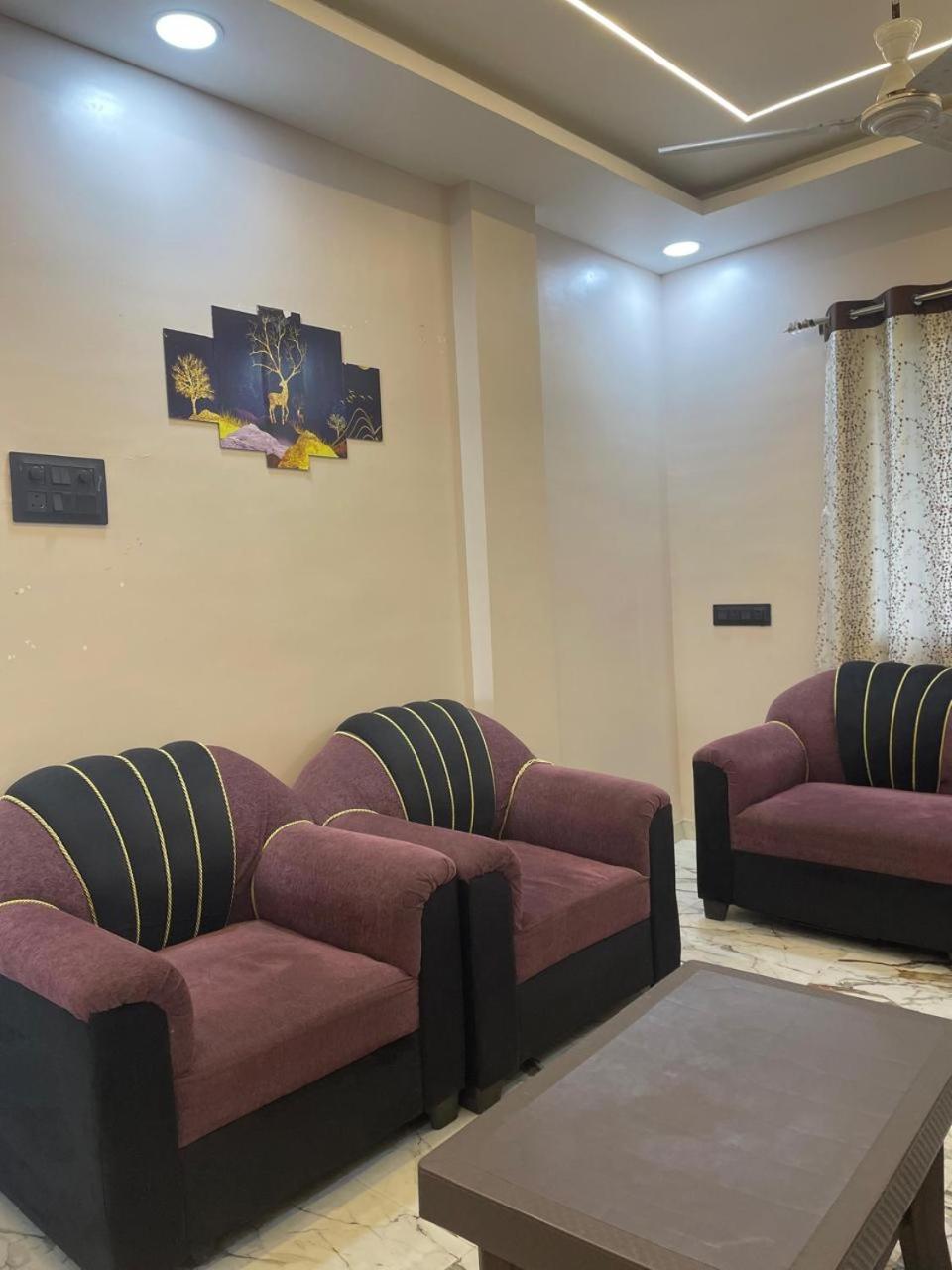 Spacious 1bhk With Kitchen & Parking Apartment