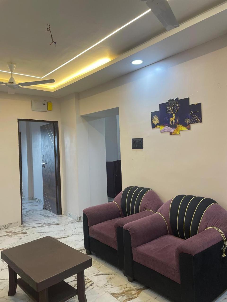 Spacious 1bhk With Kitchen & Parking Apartment *