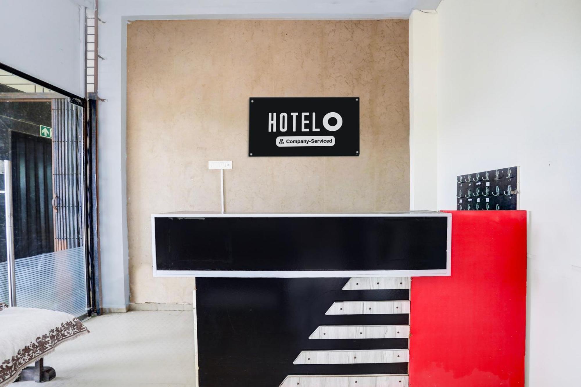 Super O Wardha Road Near Airport Hotel 4*