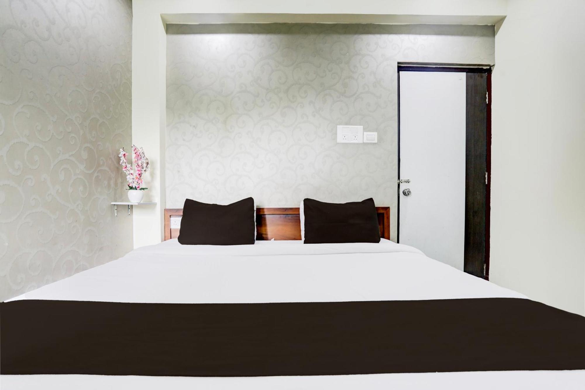 Hotel Super O Wardha Road Near Airport Nagpur