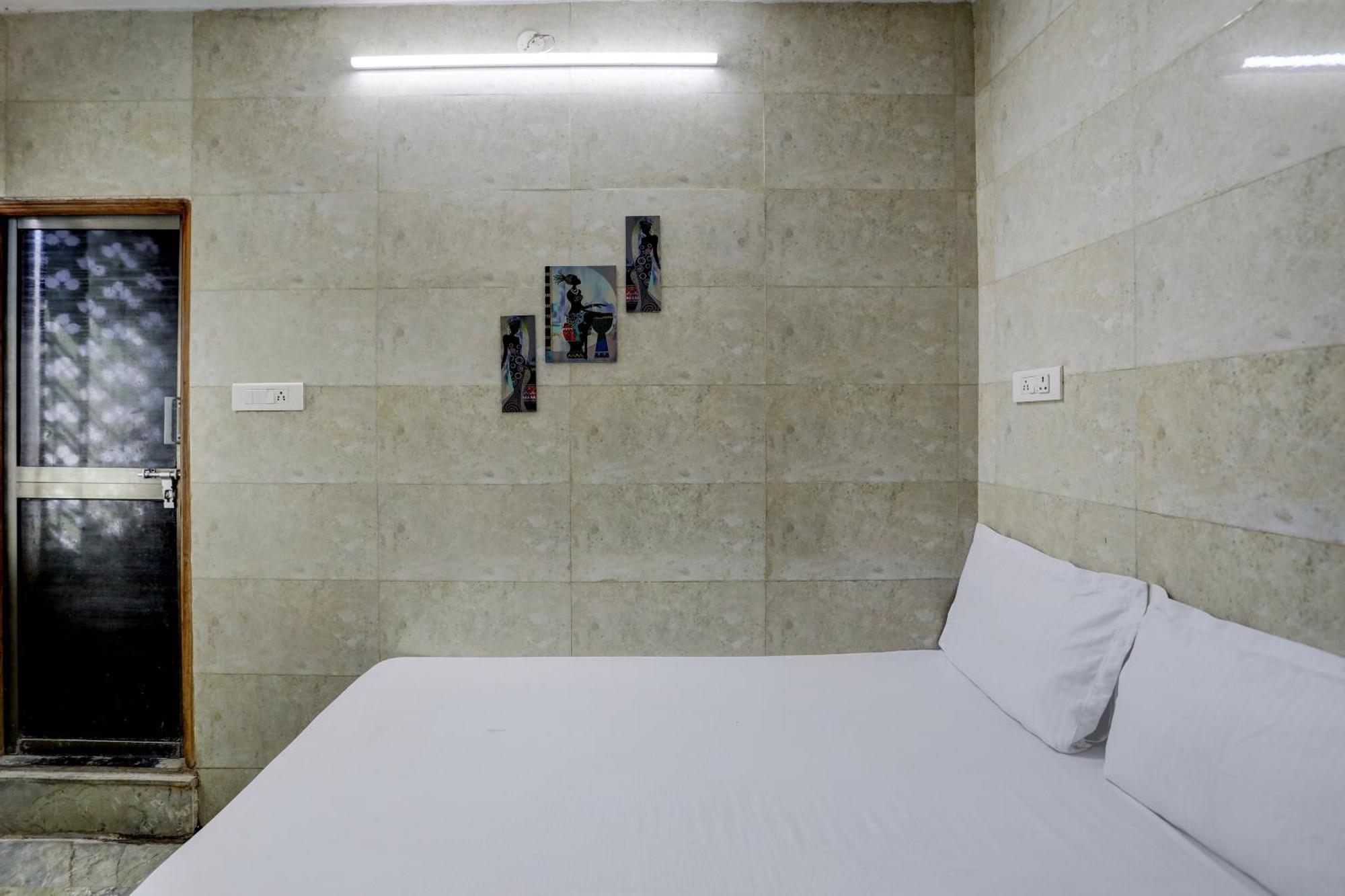 O Dreamzz Hotel 4*
