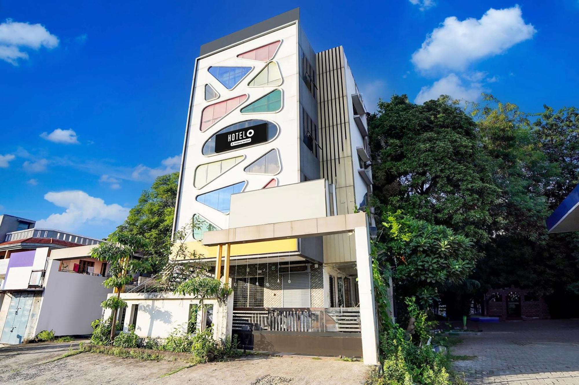 Hotel Super O Katol Road Friends Colony