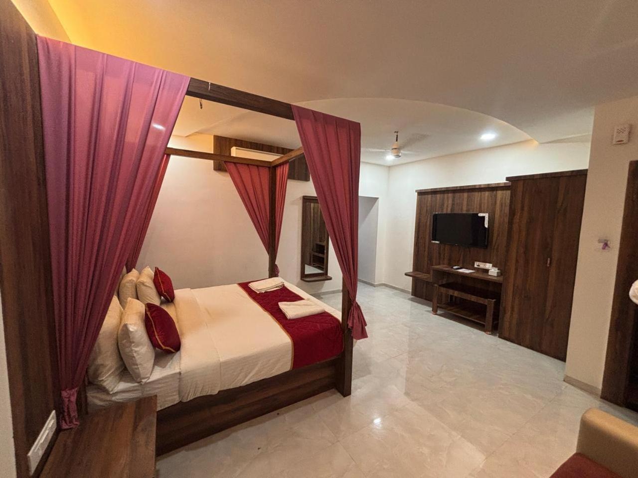 Hotel Royal Heritage 3*