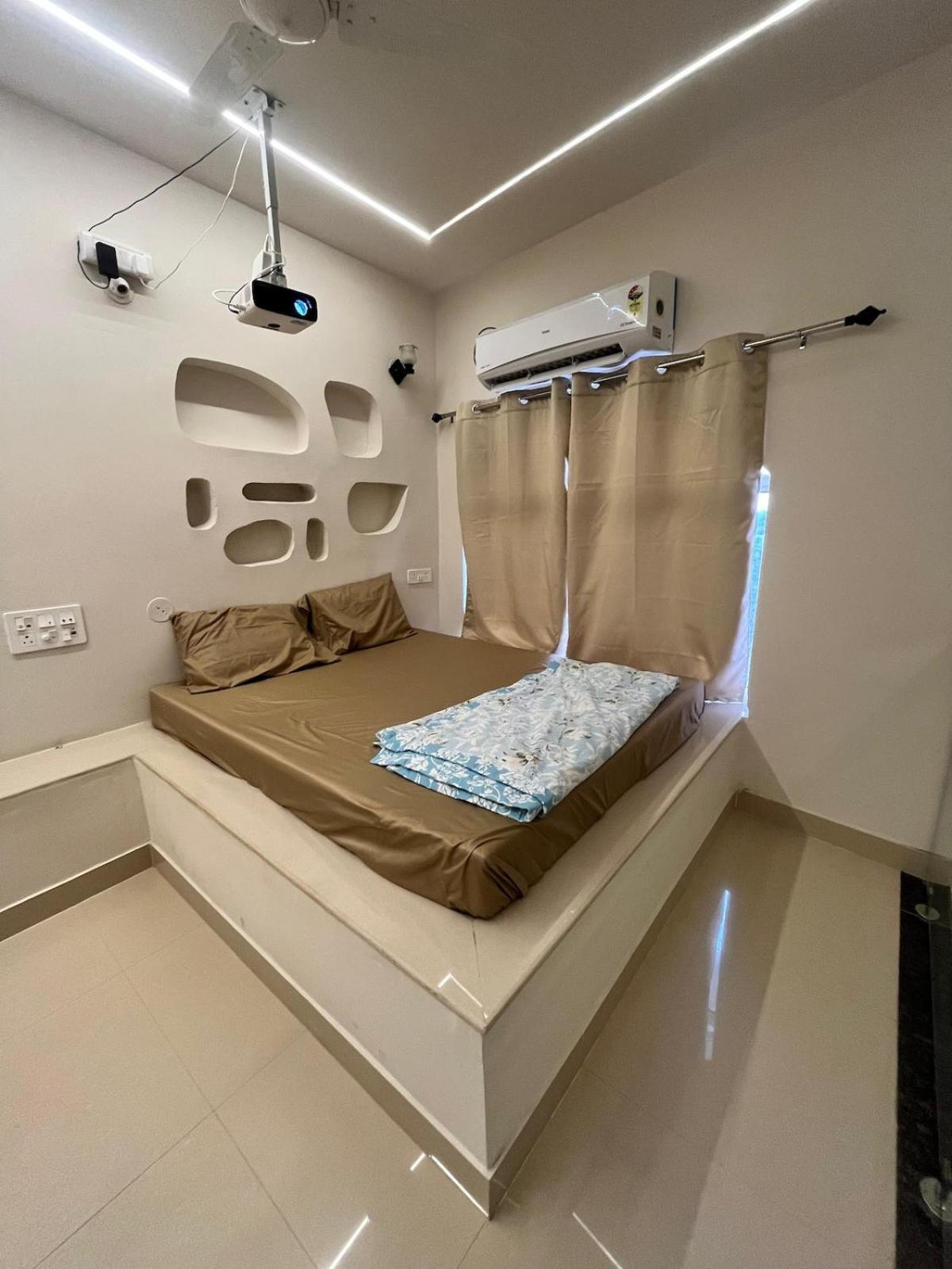 Pinakin The Paradise Apartment Nagpur