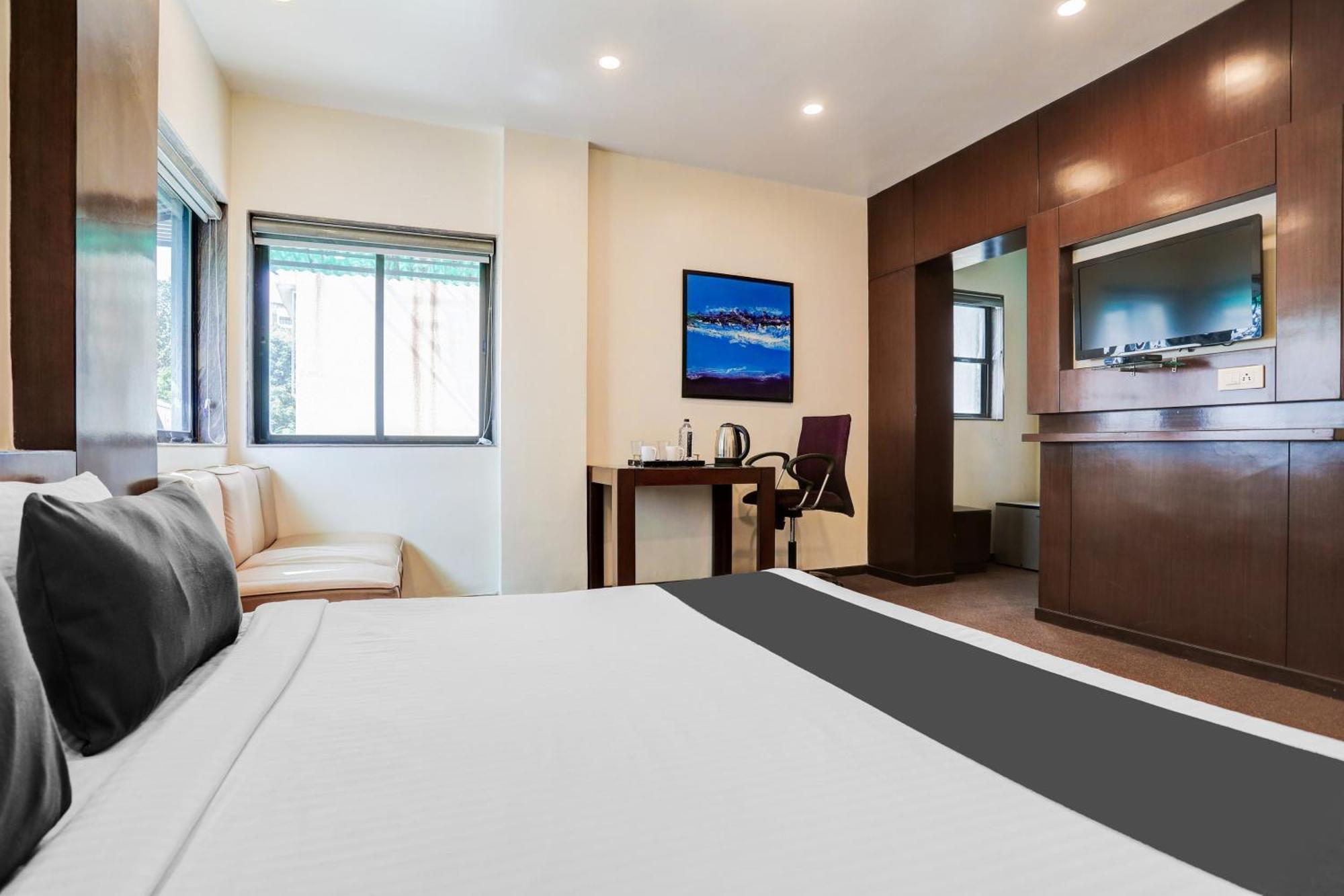 Super Townhouse Oak Ramdaspeth Downtown 3* Nagpur