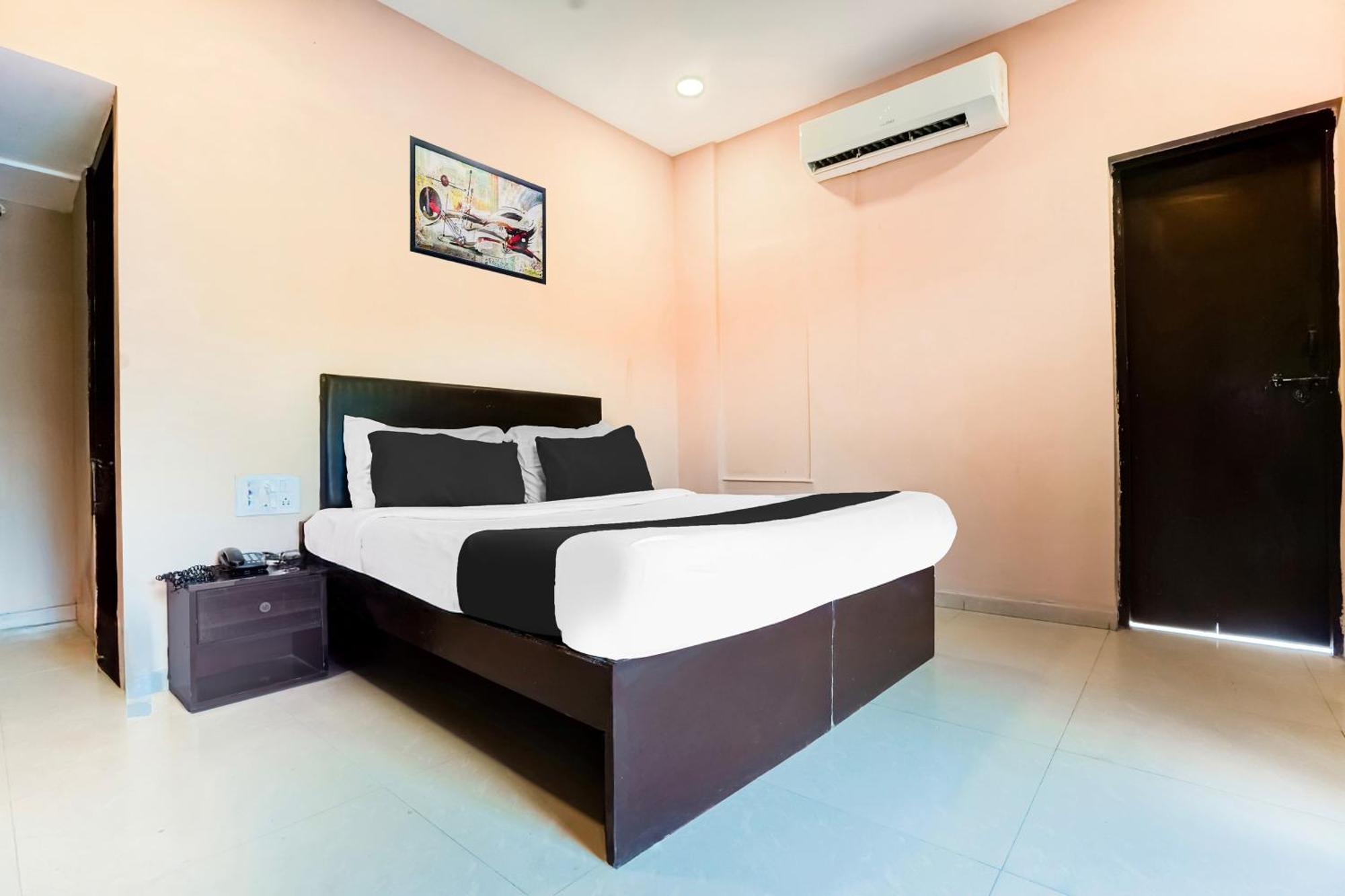 Hotel Super O Hingna Road Near Rachana Metro Station