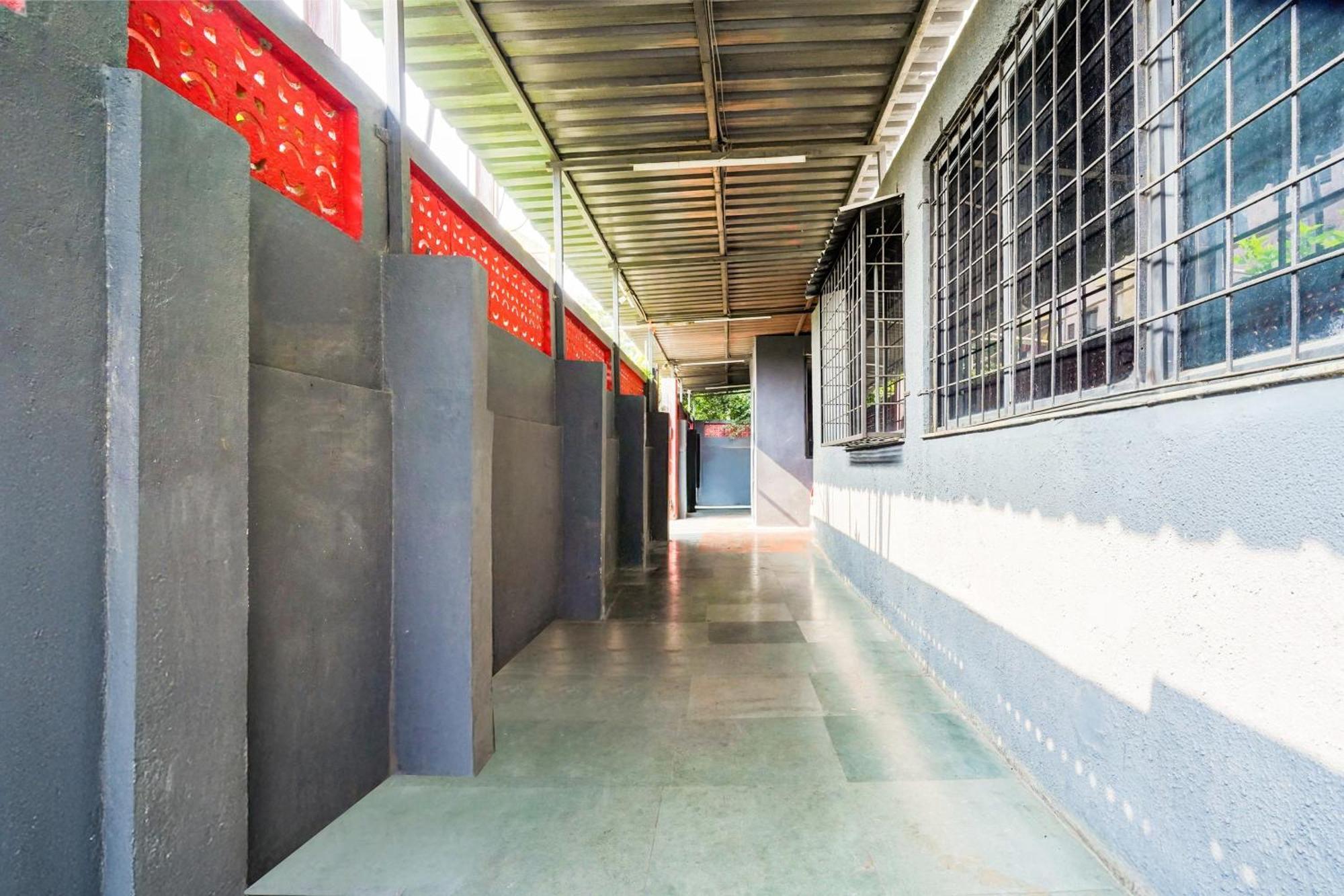 Super O Hingna Road Near Rachana Metro Station 3* Nagpur