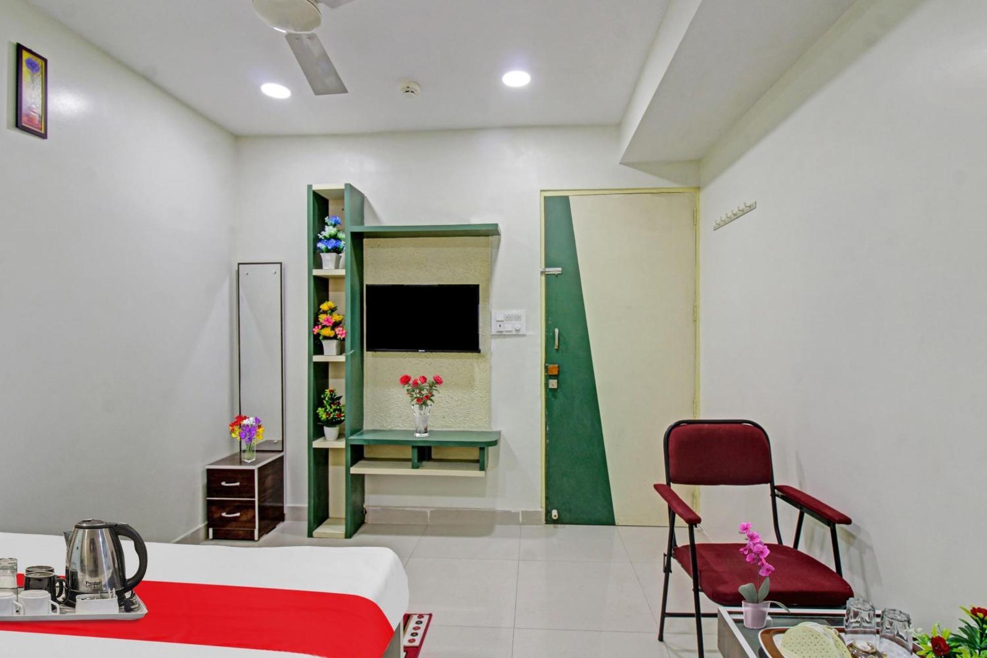 Super O Sunshine Hotel
