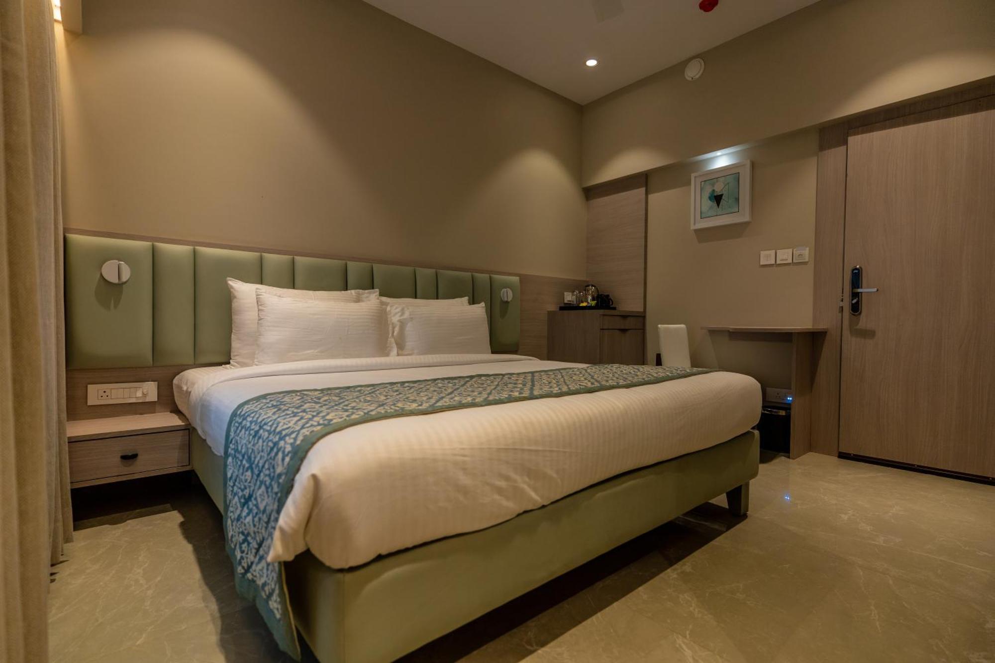 24k 3* Nagpur