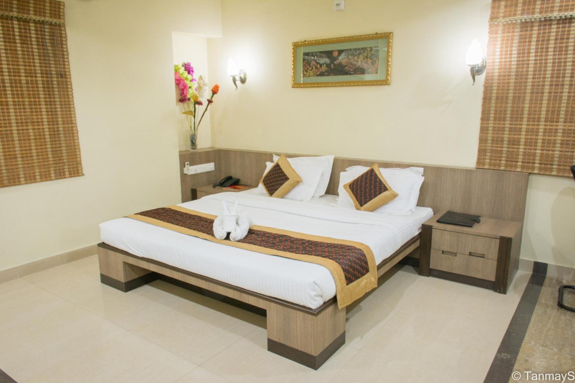 Hotel Vora Corporate 3*