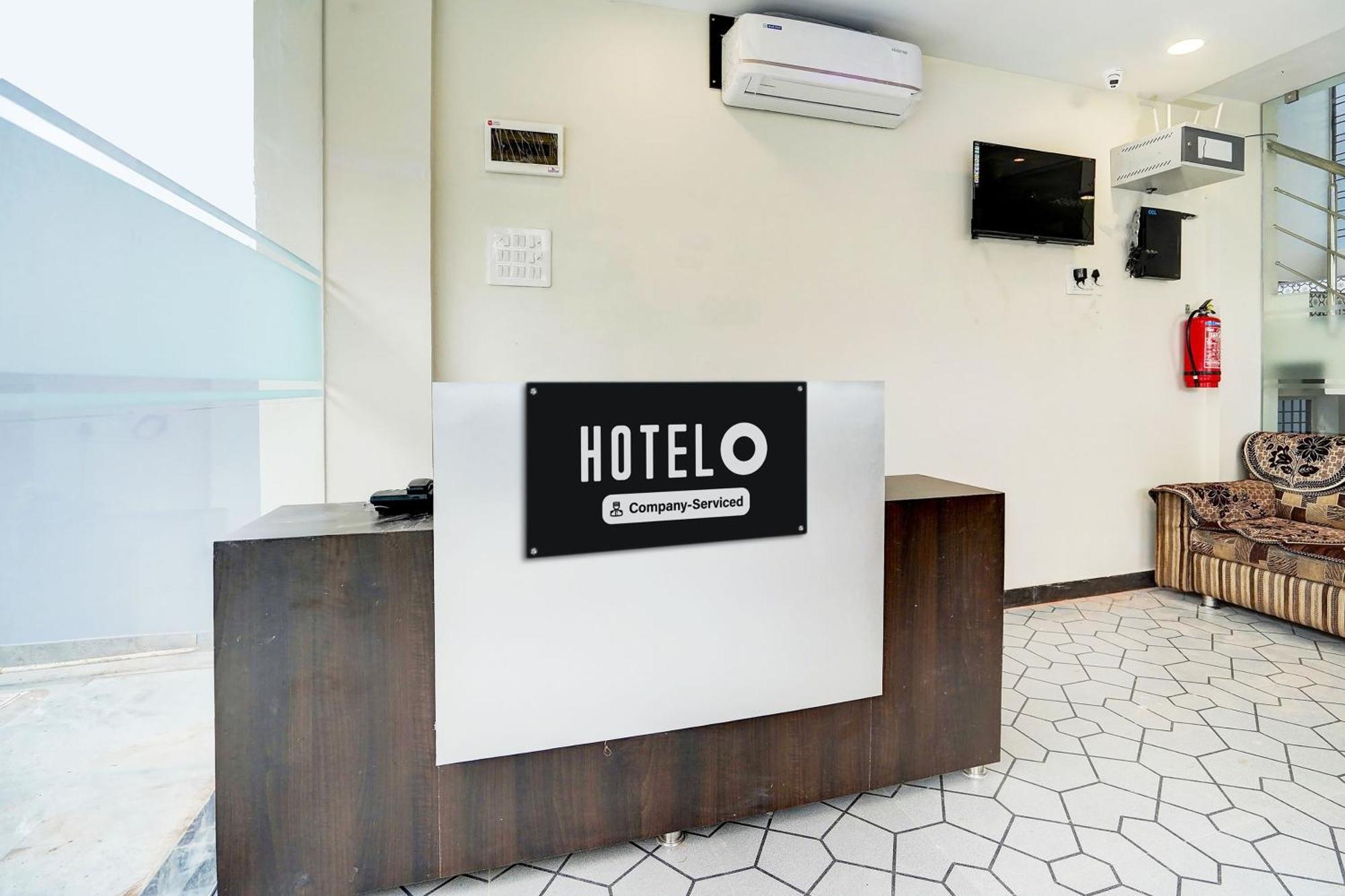Super O Manish Nagar Hotel
