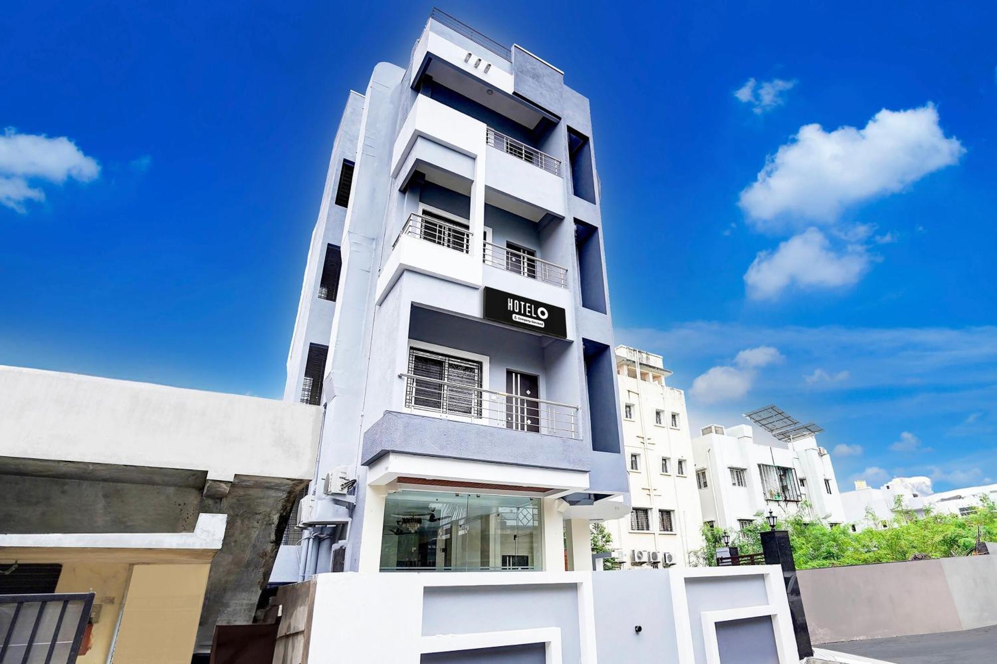 Super O Manish Nagar Hotel